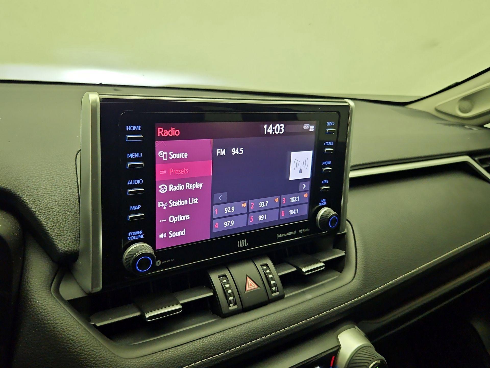 Thumbnail: 2019 Toyota RAV4 - 16