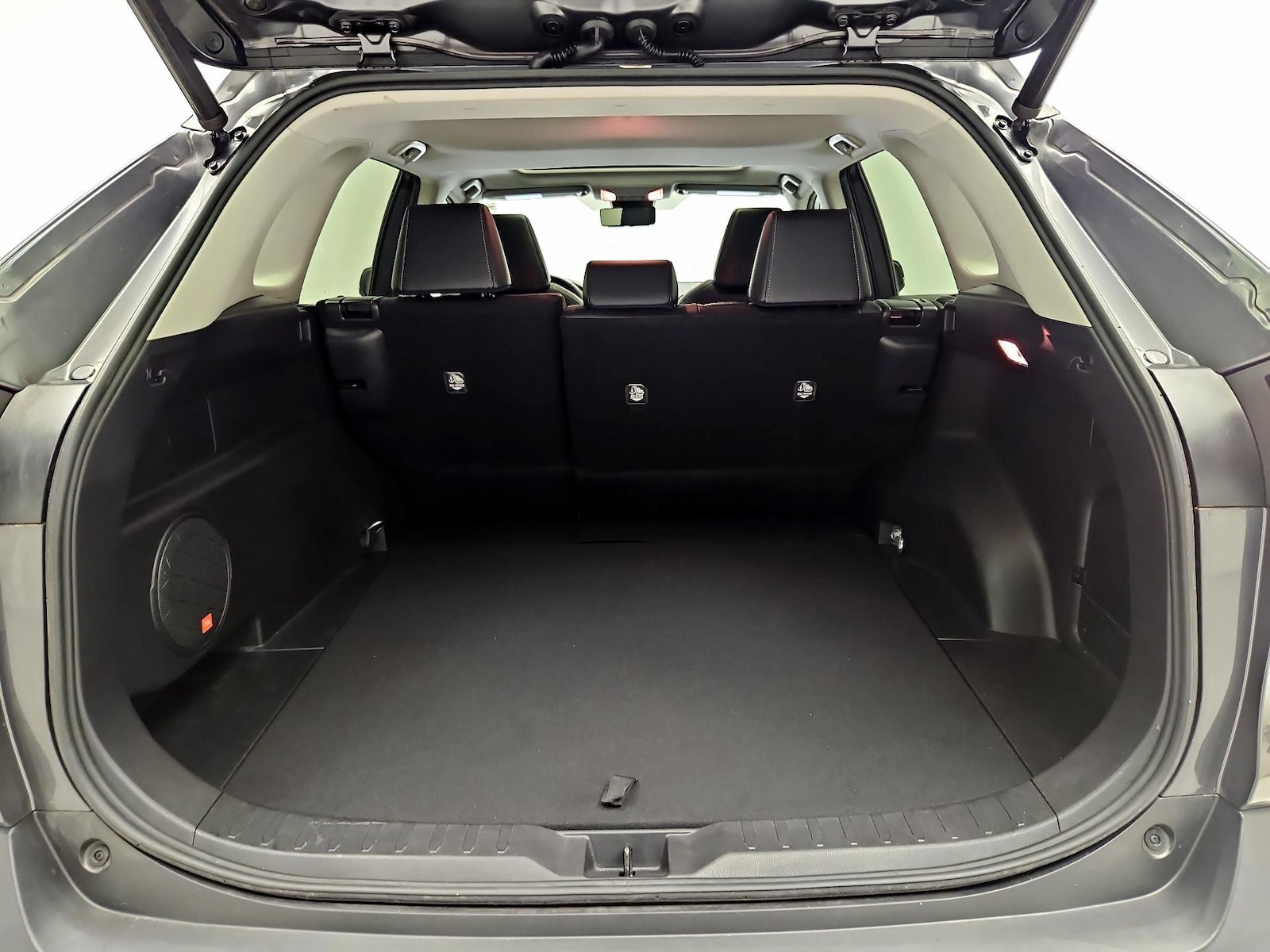 2019 Toyota RAV4 Limited - Photo 23