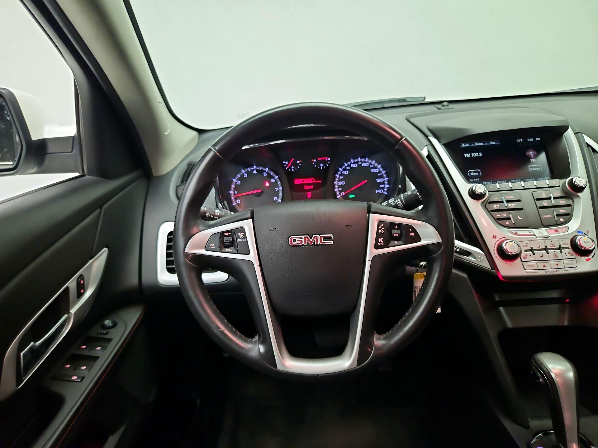 Thumbnail: 2015 GMC Terrain - 10