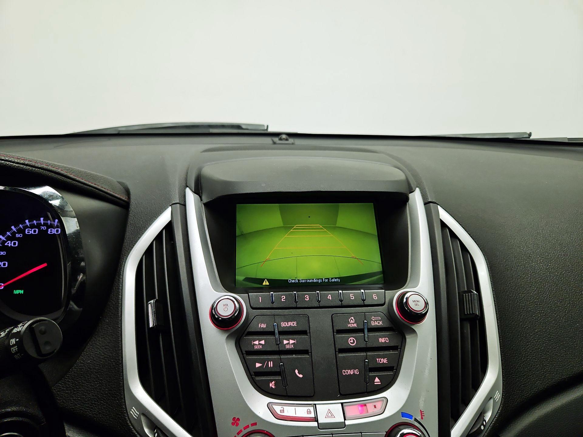 Thumbnail: 2015 GMC Terrain - 13