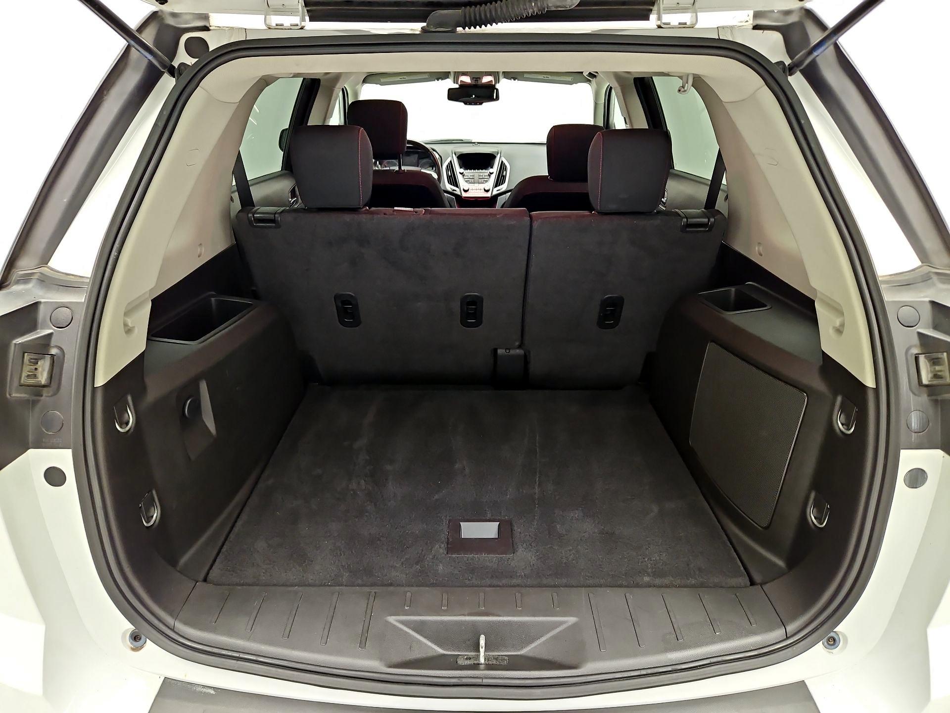 Thumbnail: 2015 GMC Terrain - 18