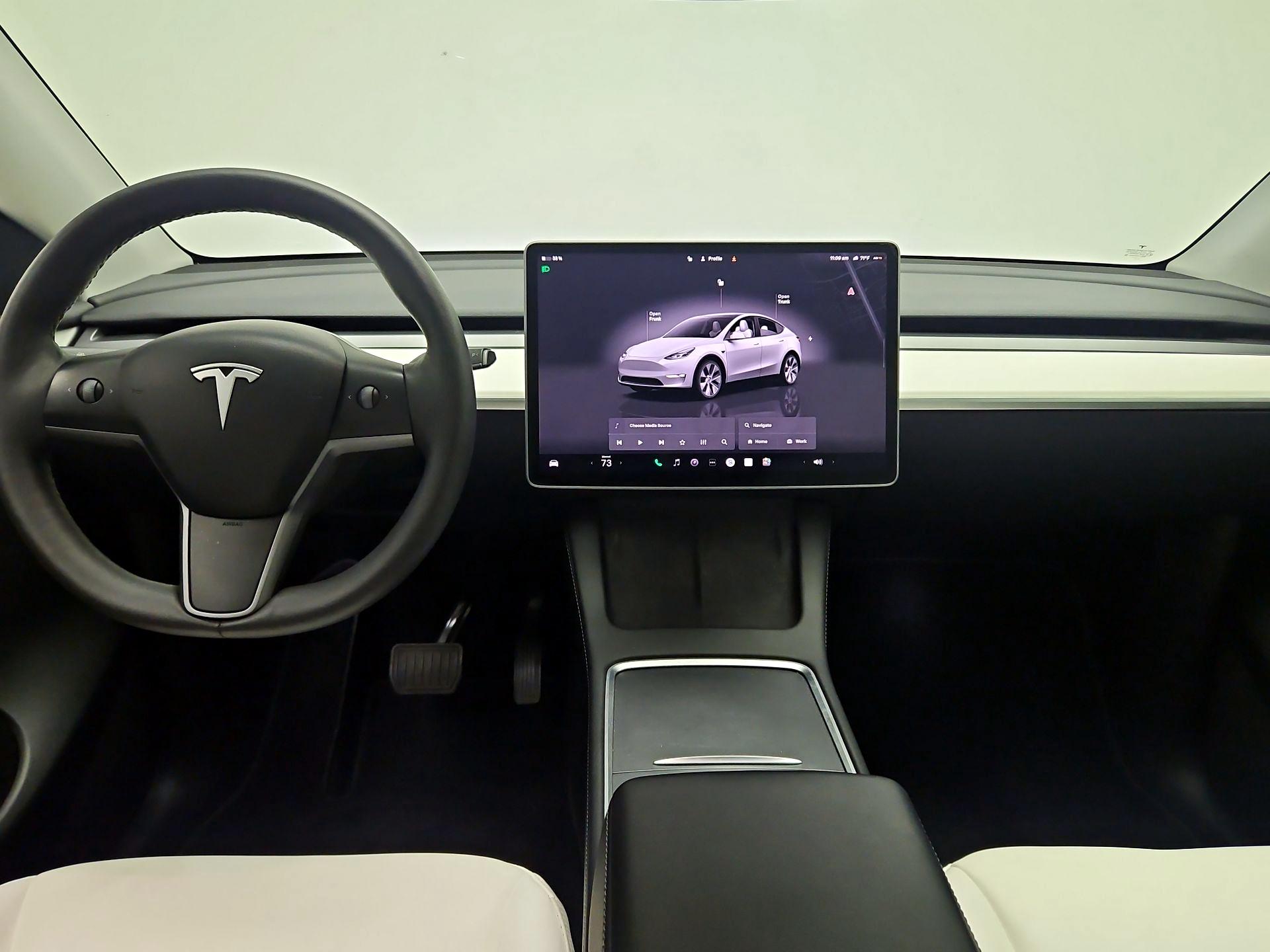 Thumbnail: 2022 Tesla Model Y - 9