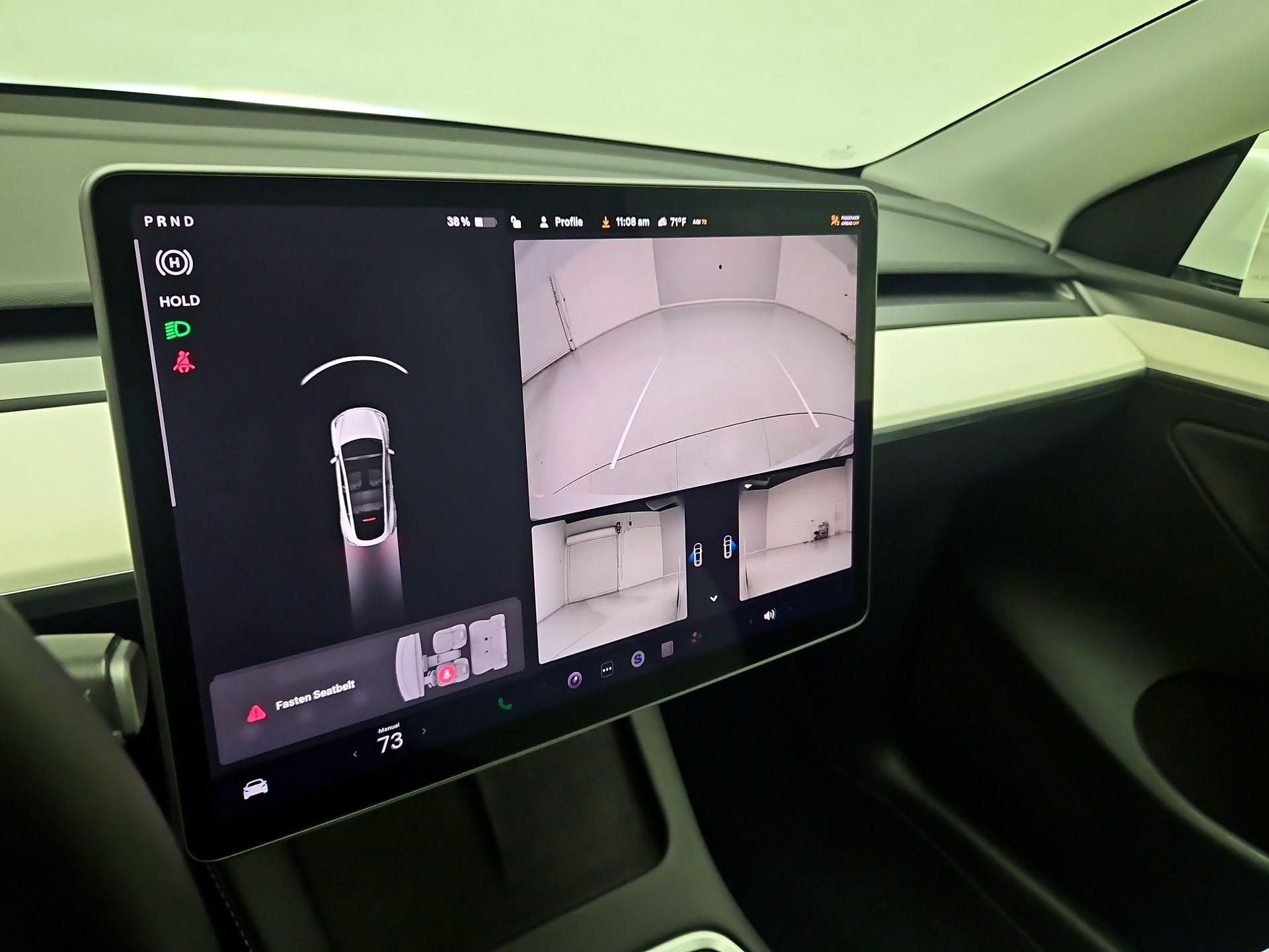 Thumbnail: 2022 Tesla Model Y - 14