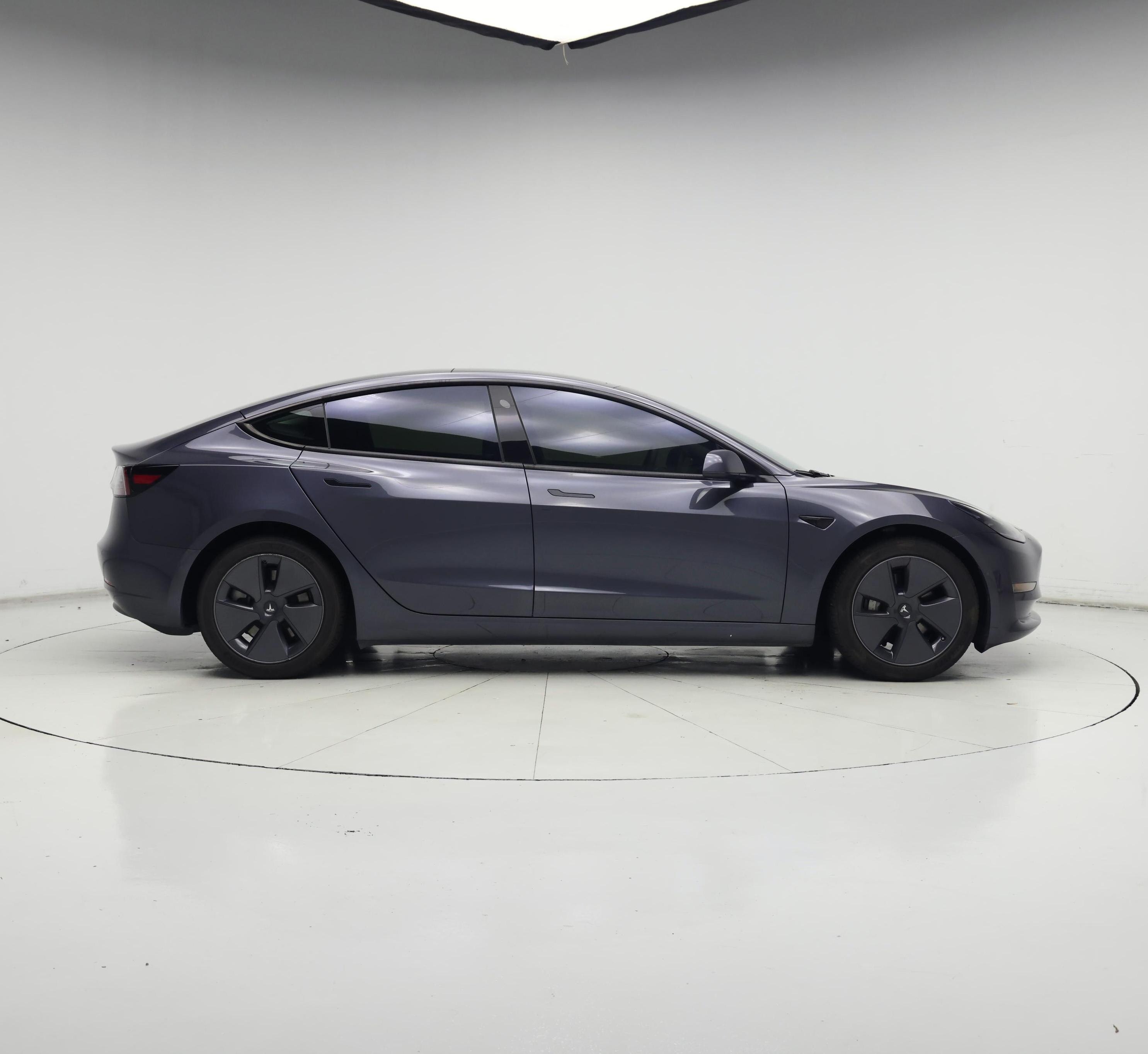 Thumbnail: 2022 Tesla Model 3 - 7