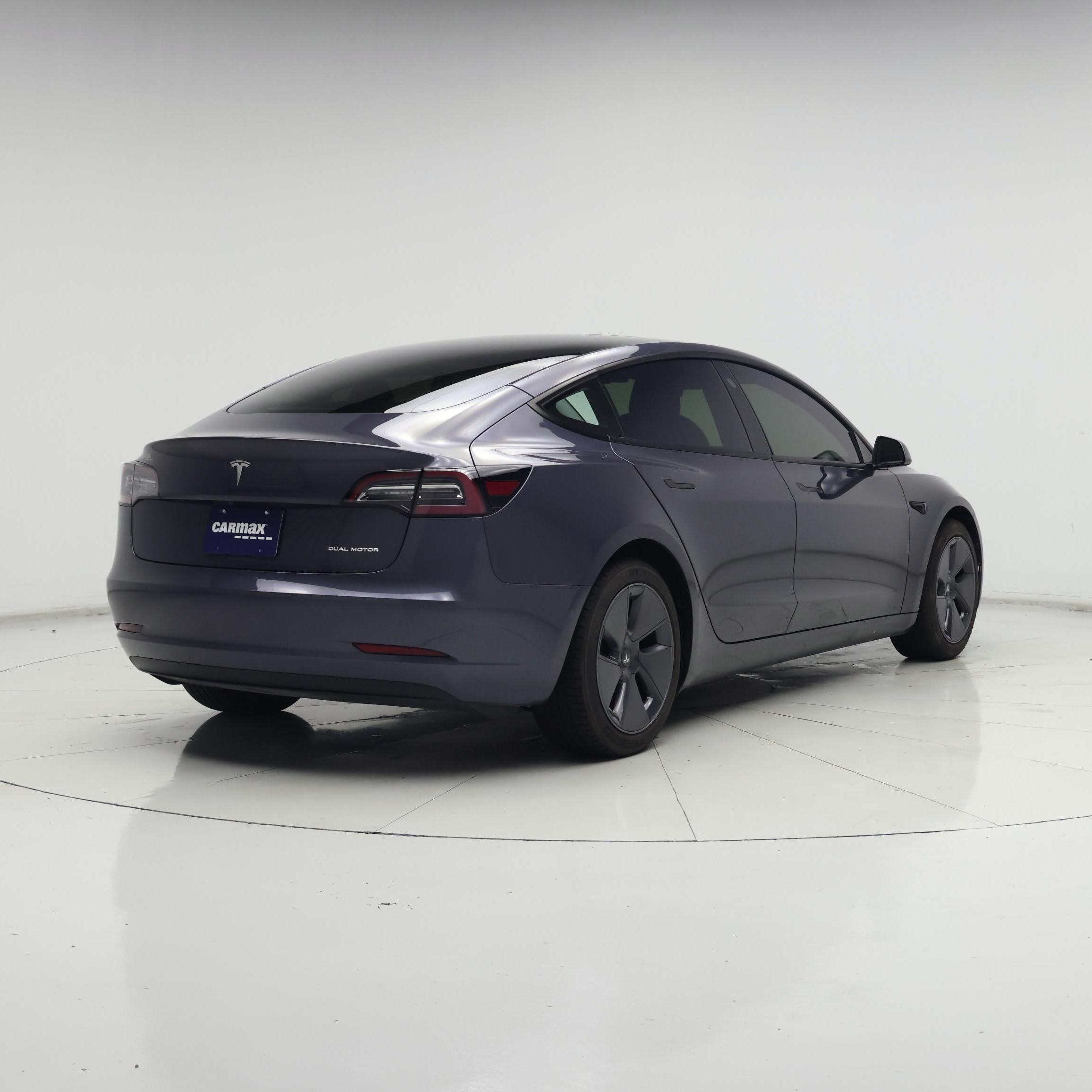 Thumbnail: 2022 Tesla Model 3 - 8