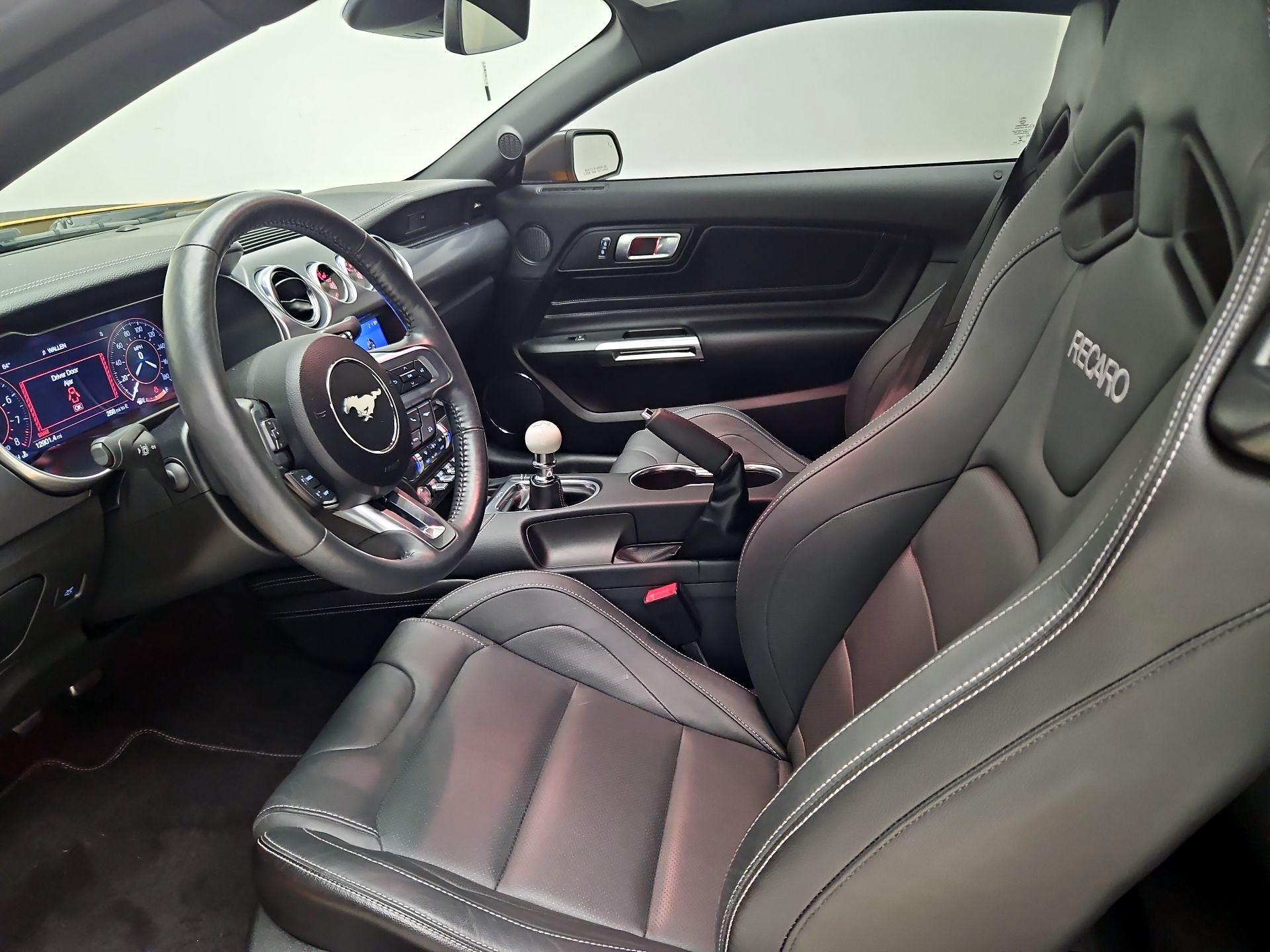 Thumbnail: 2022 Ford Mustang - 11