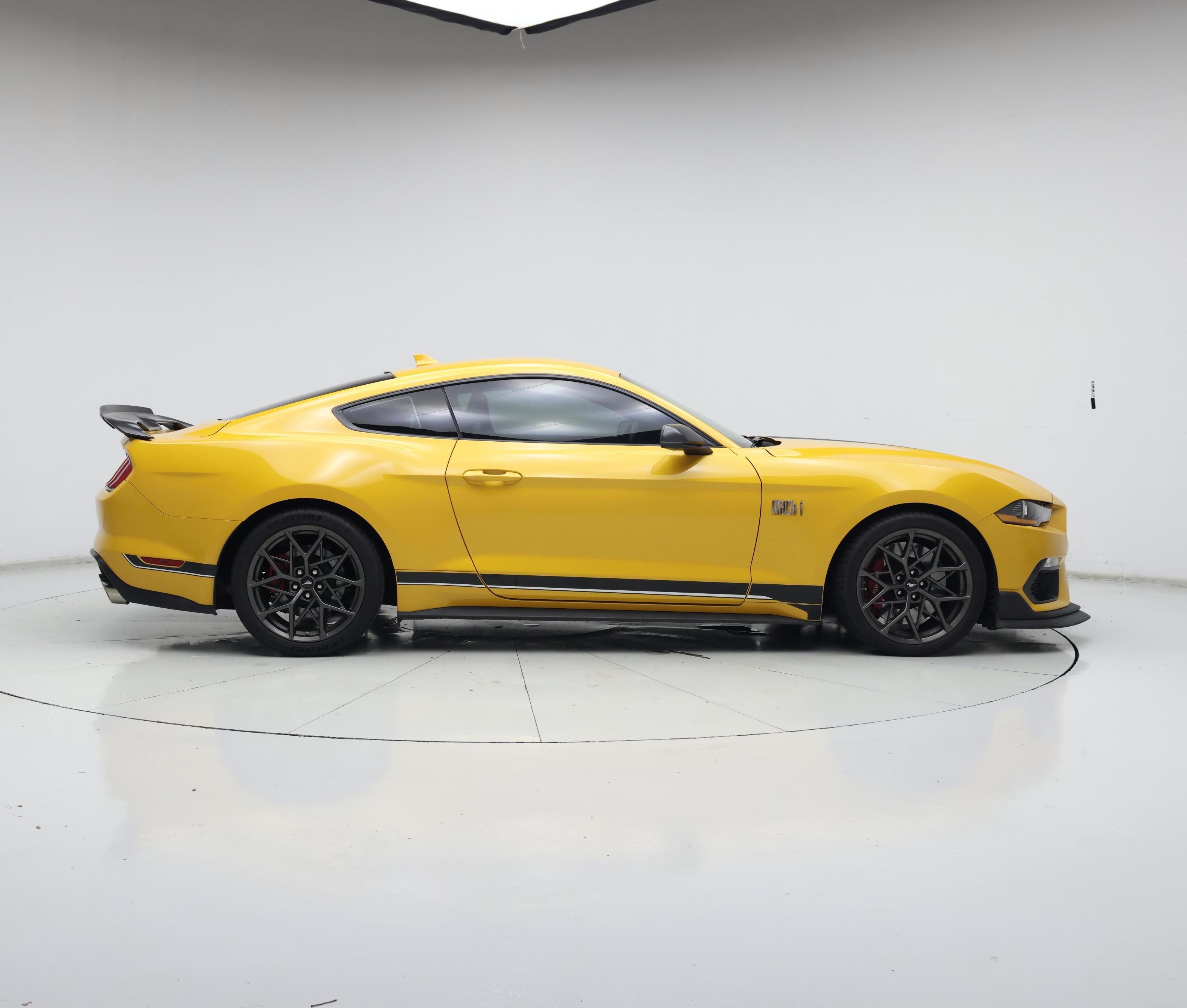 Thumbnail: 2022 Ford Mustang - 7