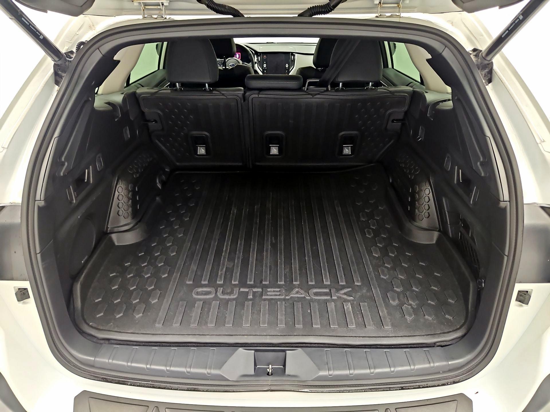 Thumbnail: 2025 Subaru Outback - 18