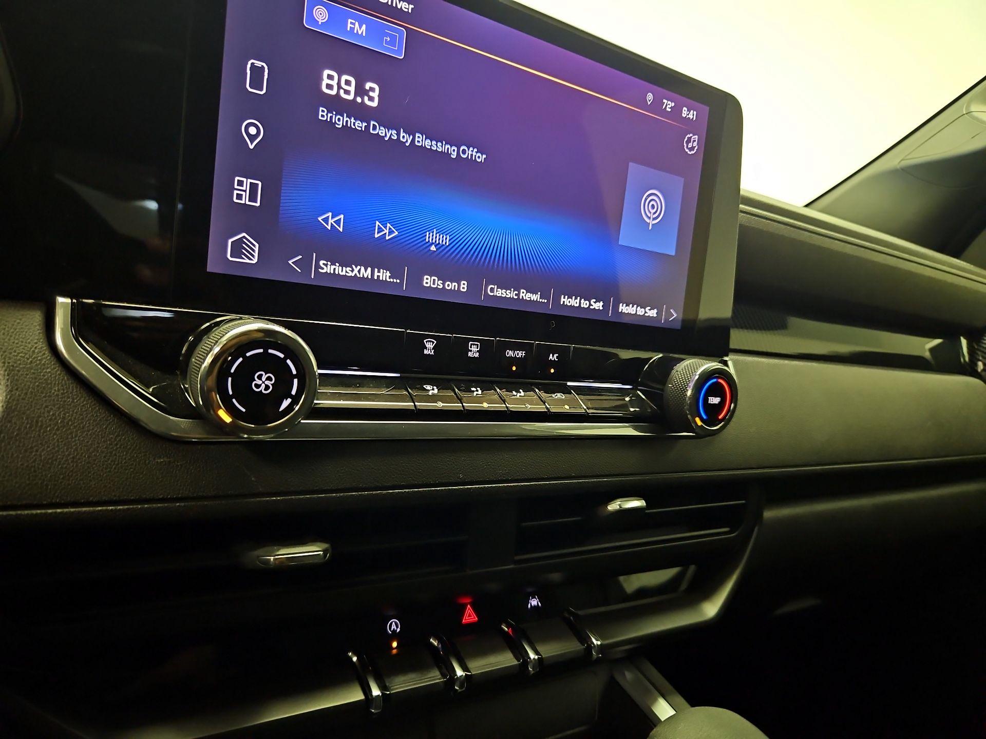 Thumbnail: 2024 Chevrolet Colorado - 15