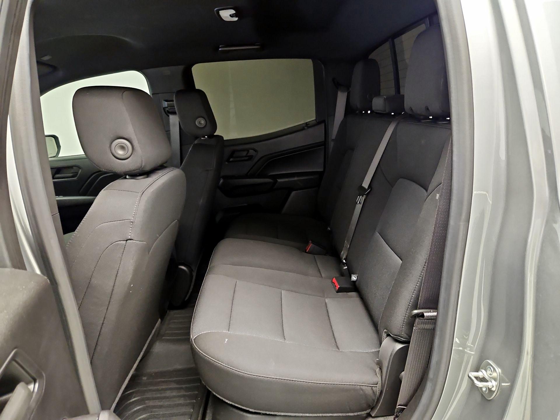 Thumbnail: 2024 Chevrolet Colorado - 17