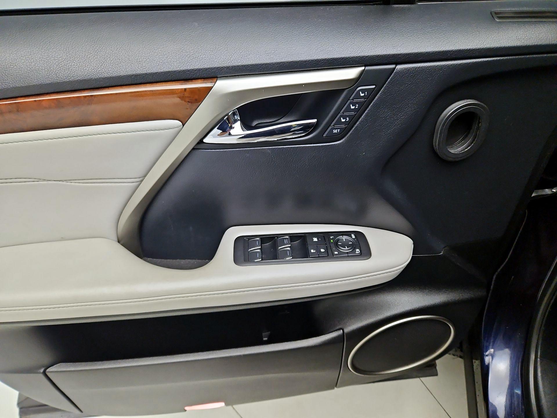 Thumbnail: 2019 Lexus RX - 12