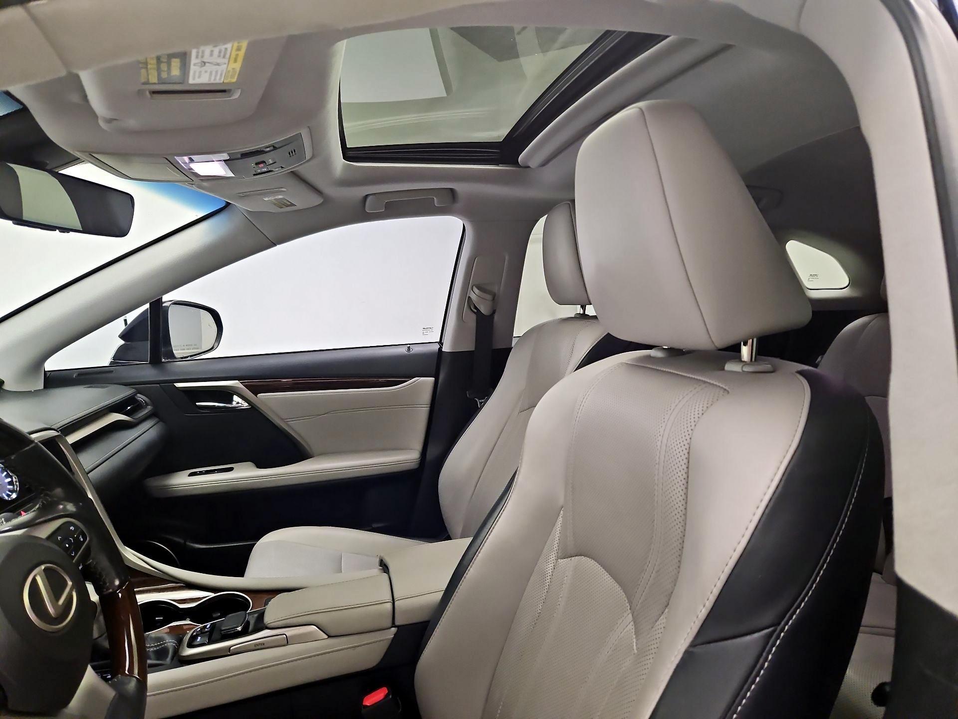 Thumbnail: 2019 Lexus RX - 19