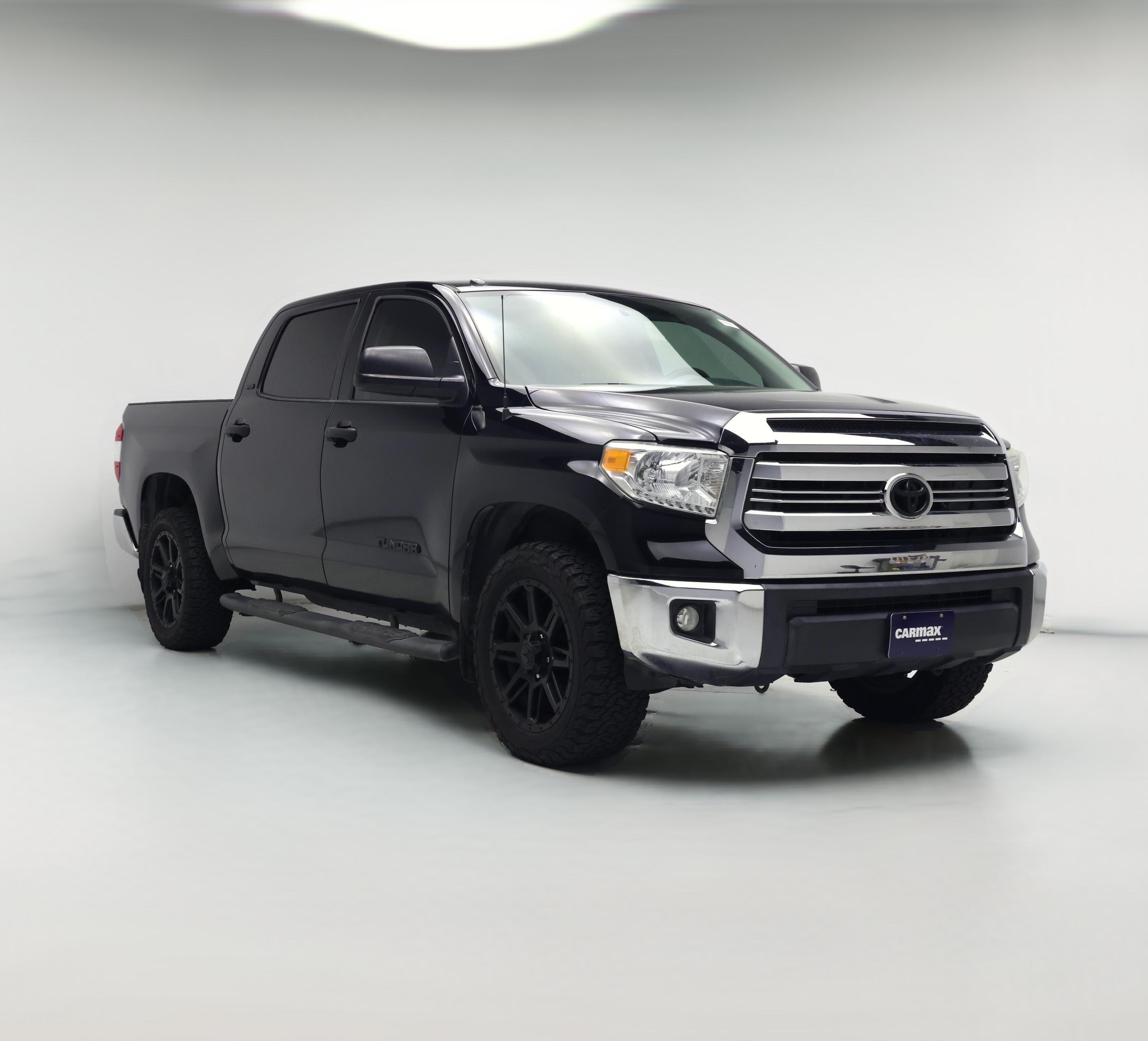 Thumbnail: 2017 Toyota Tundra - 1