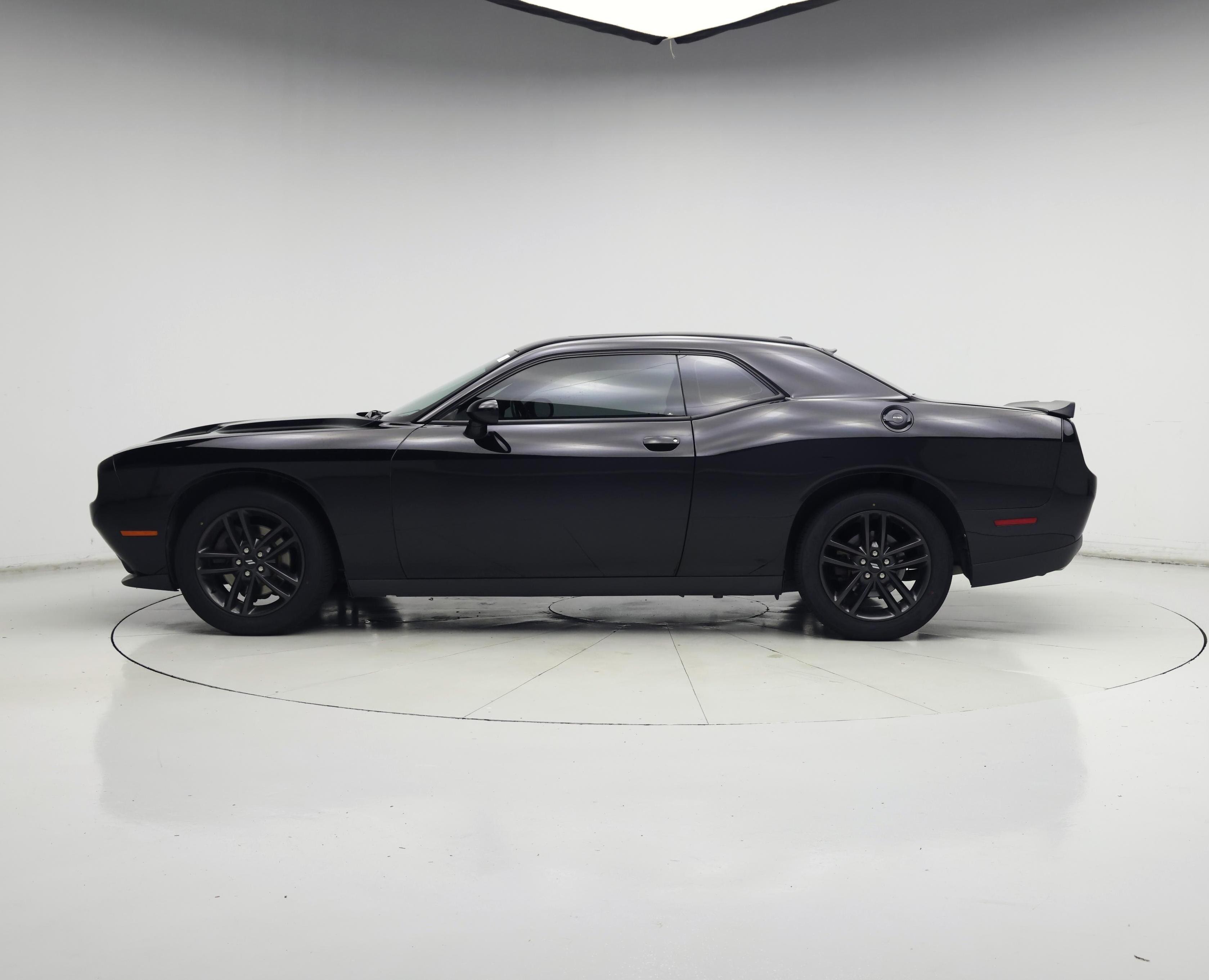 Thumbnail: 2019 Dodge Challenger - 3