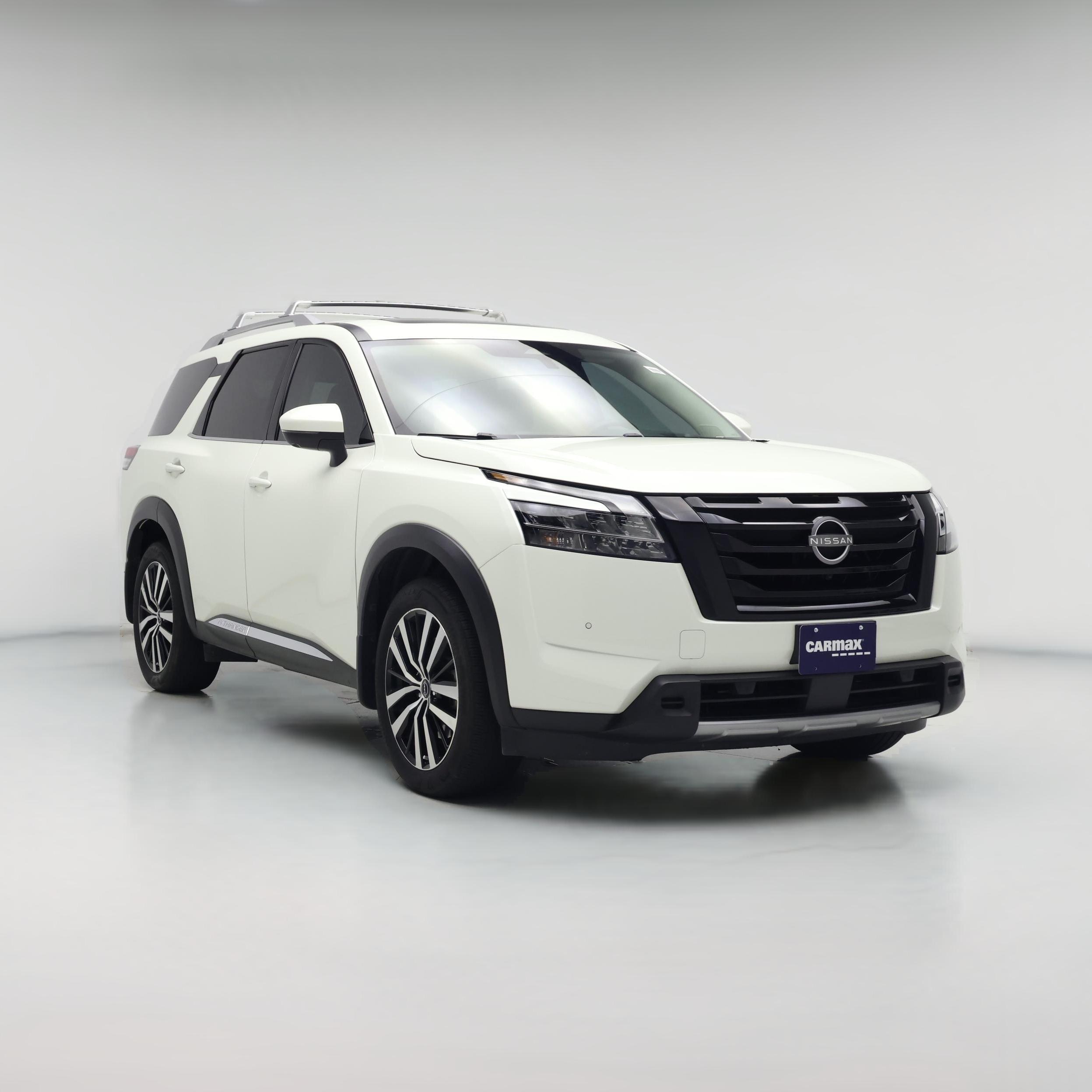 Thumbnail: 2024 Nissan Pathfinder - 1
