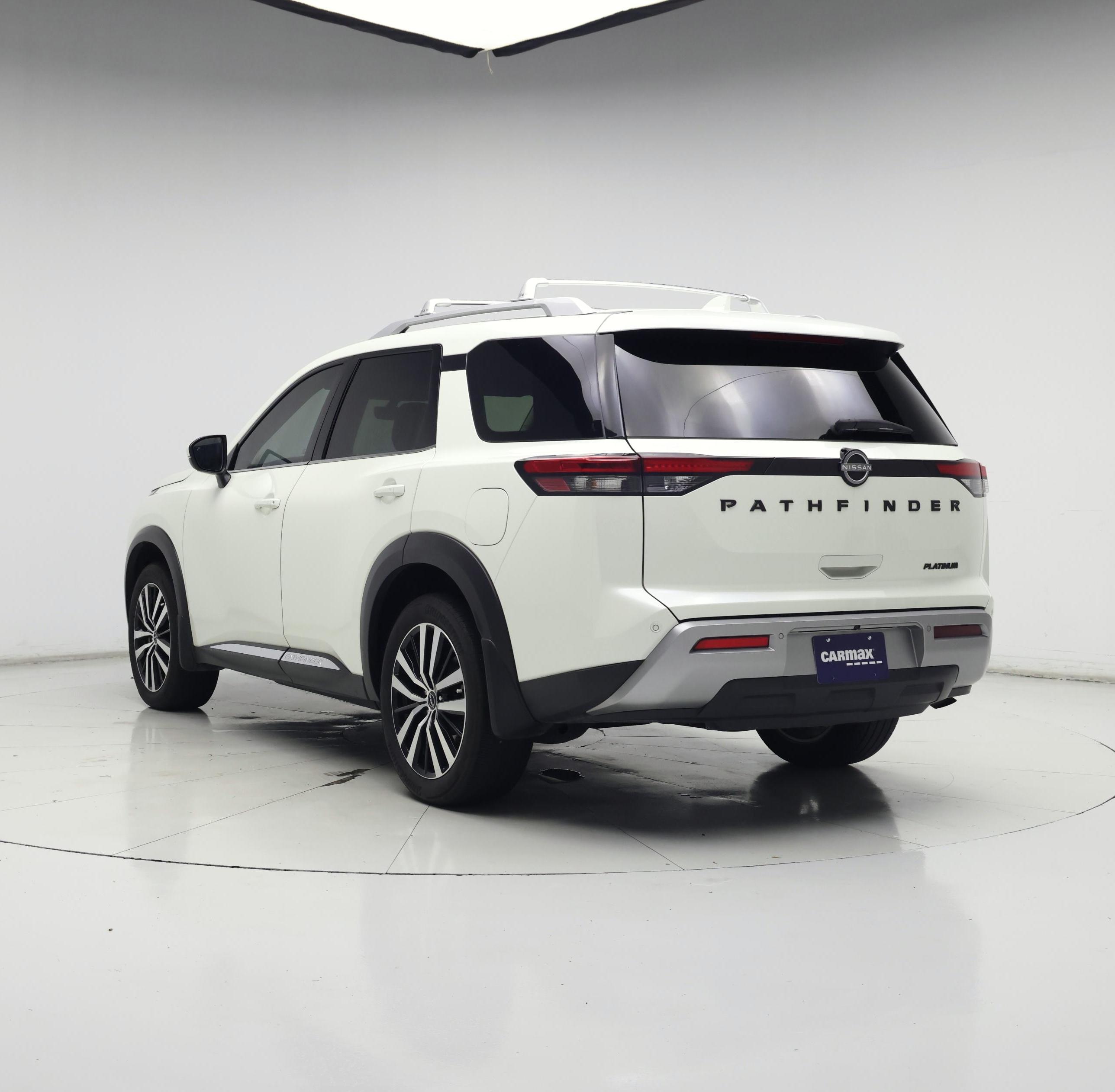 Thumbnail: 2024 Nissan Pathfinder - 2