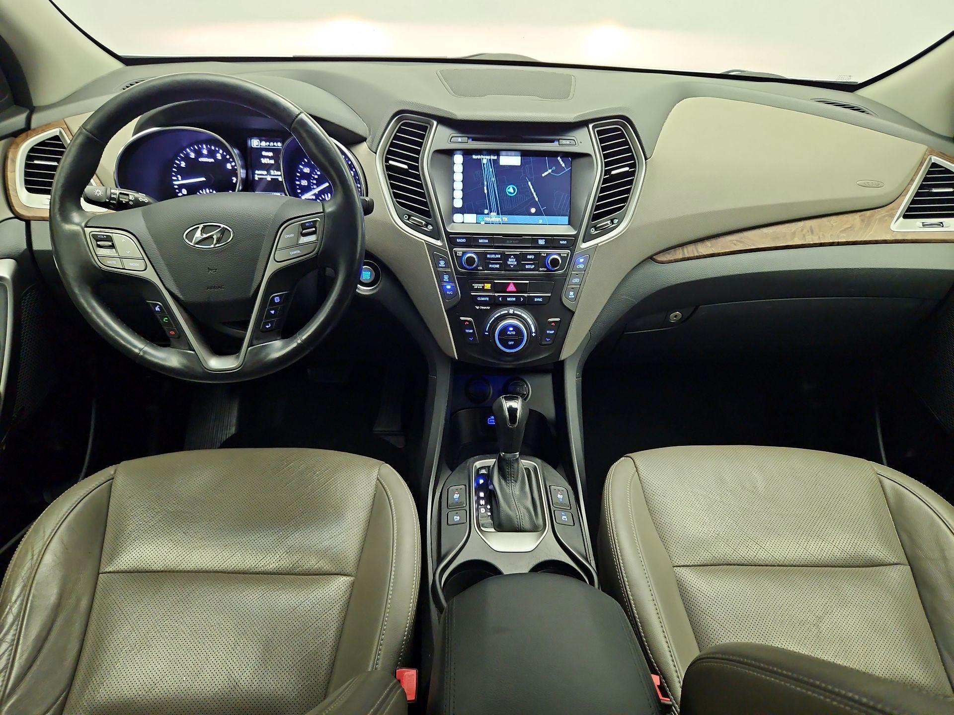 Thumbnail: 2017 Hyundai Santa Fe - 9