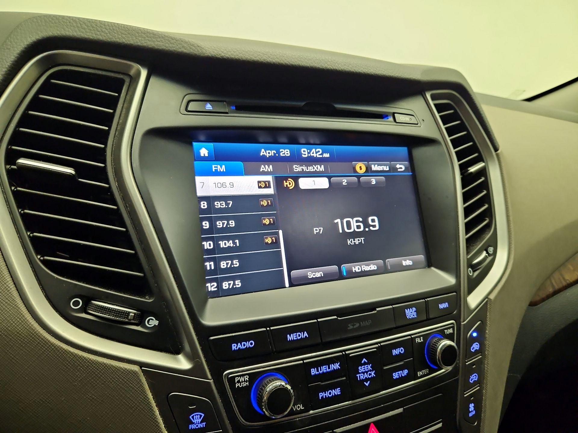 Thumbnail: 2017 Hyundai Santa Fe - 16