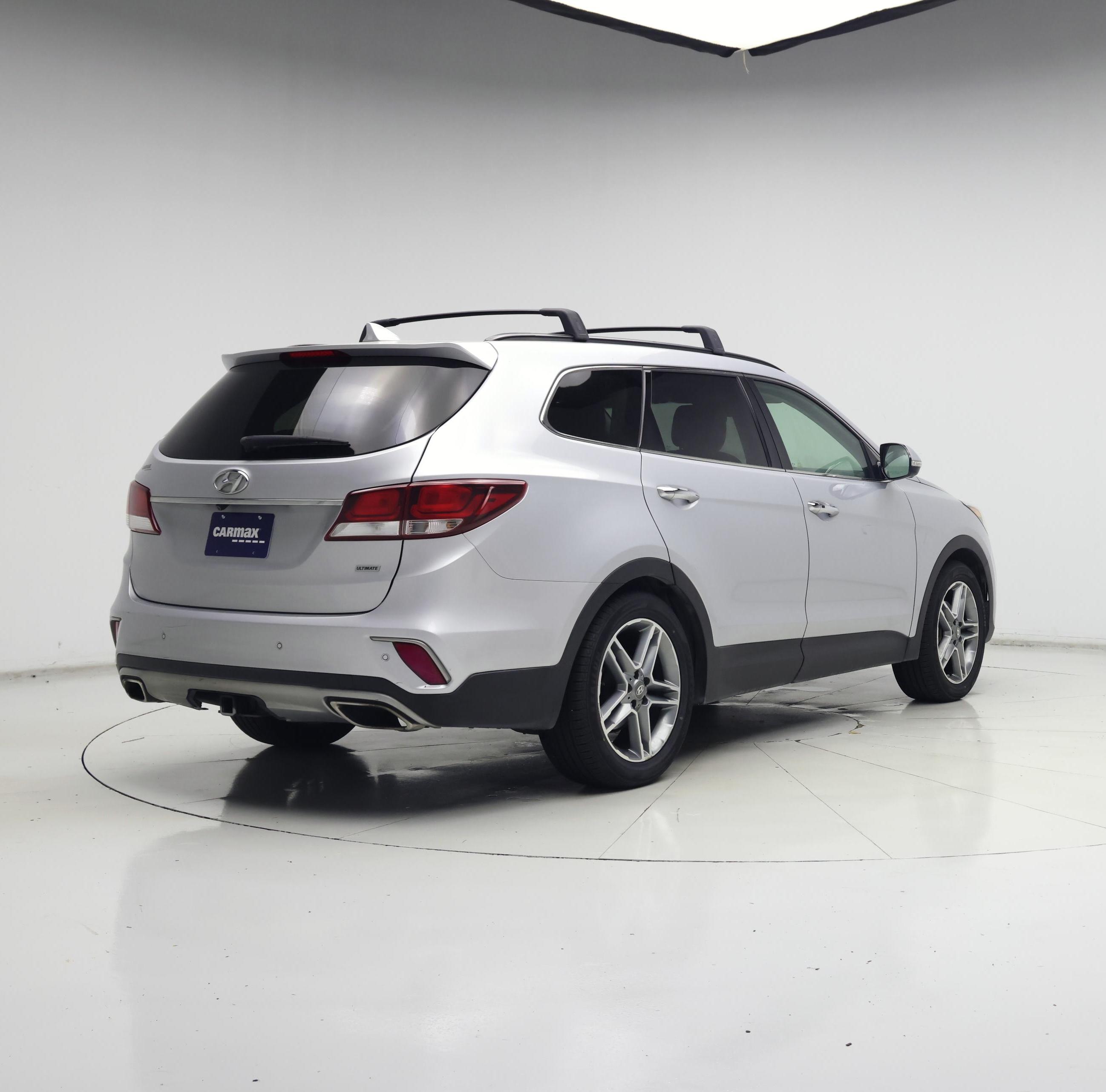 Thumbnail: 2017 Hyundai Santa Fe - 8