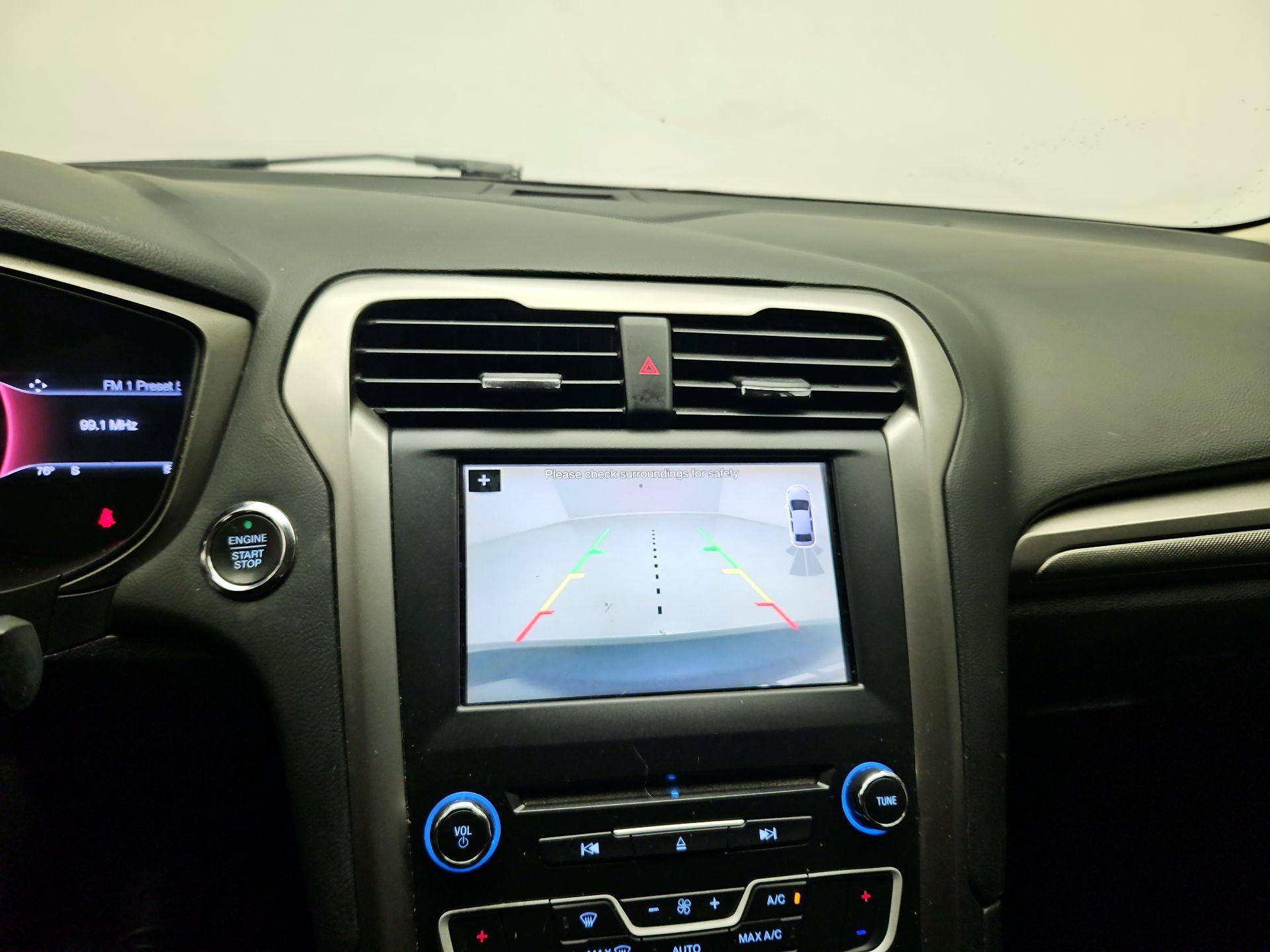 Thumbnail: 2018 Ford Fusion - 14