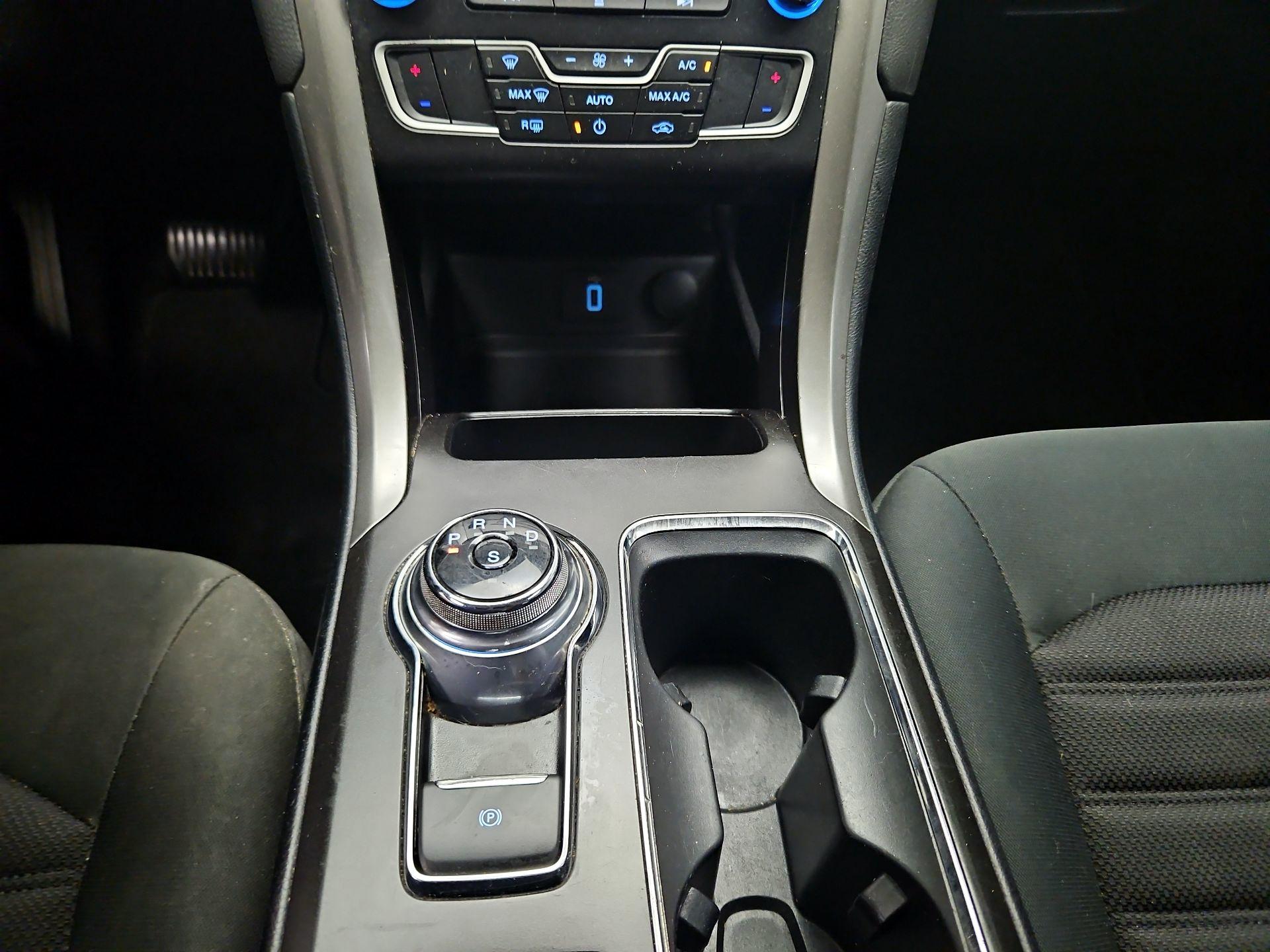 Thumbnail: 2018 Ford Fusion - 17