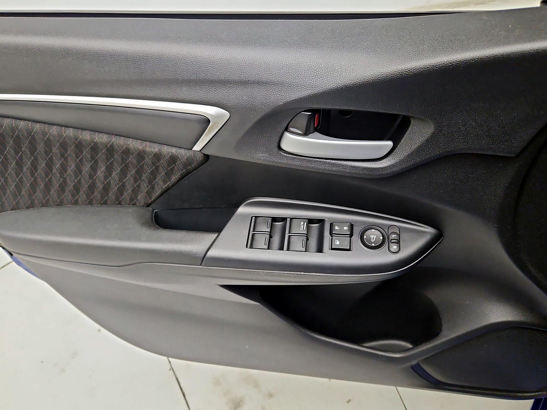 Thumbnail: 2018 Honda Fit - 12