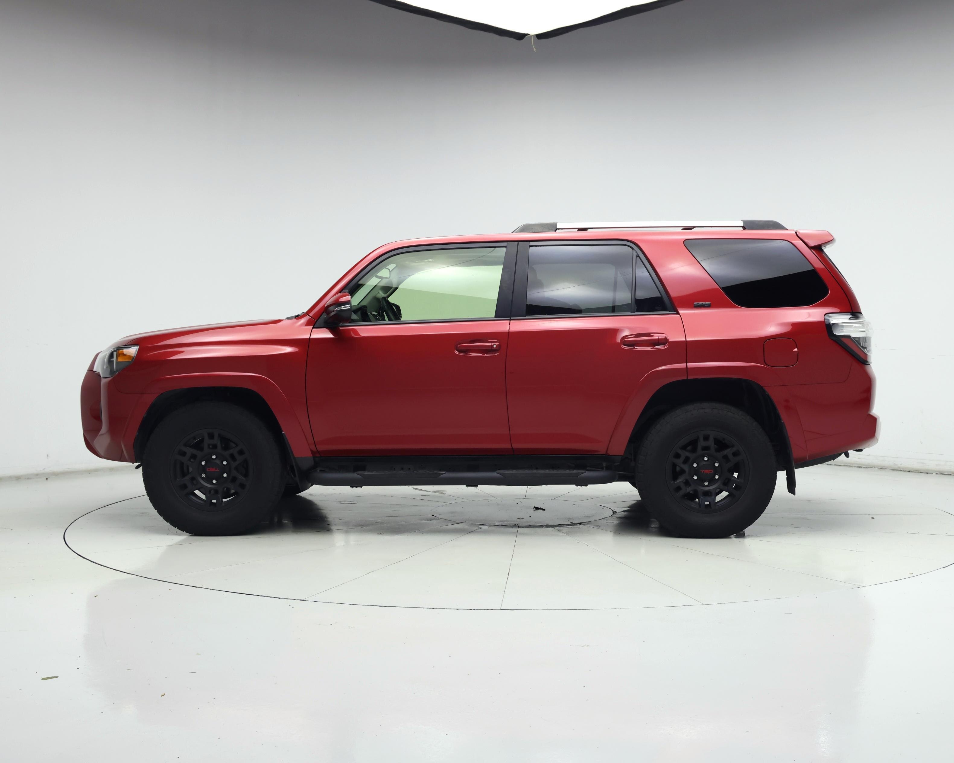 Thumbnail: 2023 Toyota 4Runner - 3