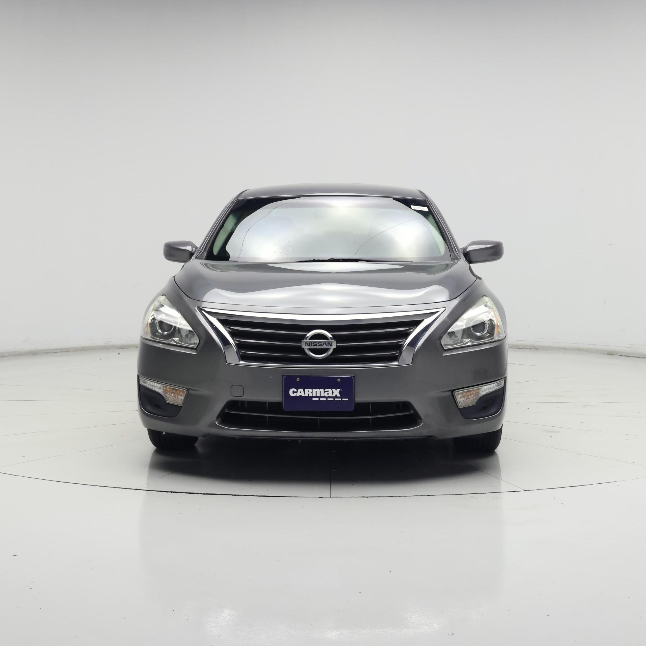 Thumbnail: 2015 Nissan Altima - 5