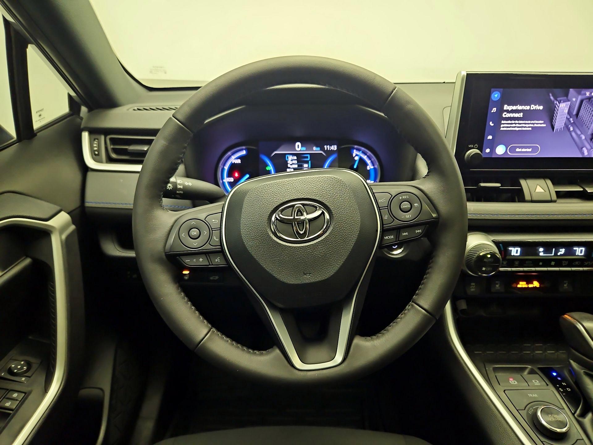 Thumbnail: 2024 Toyota RAV4 - 10