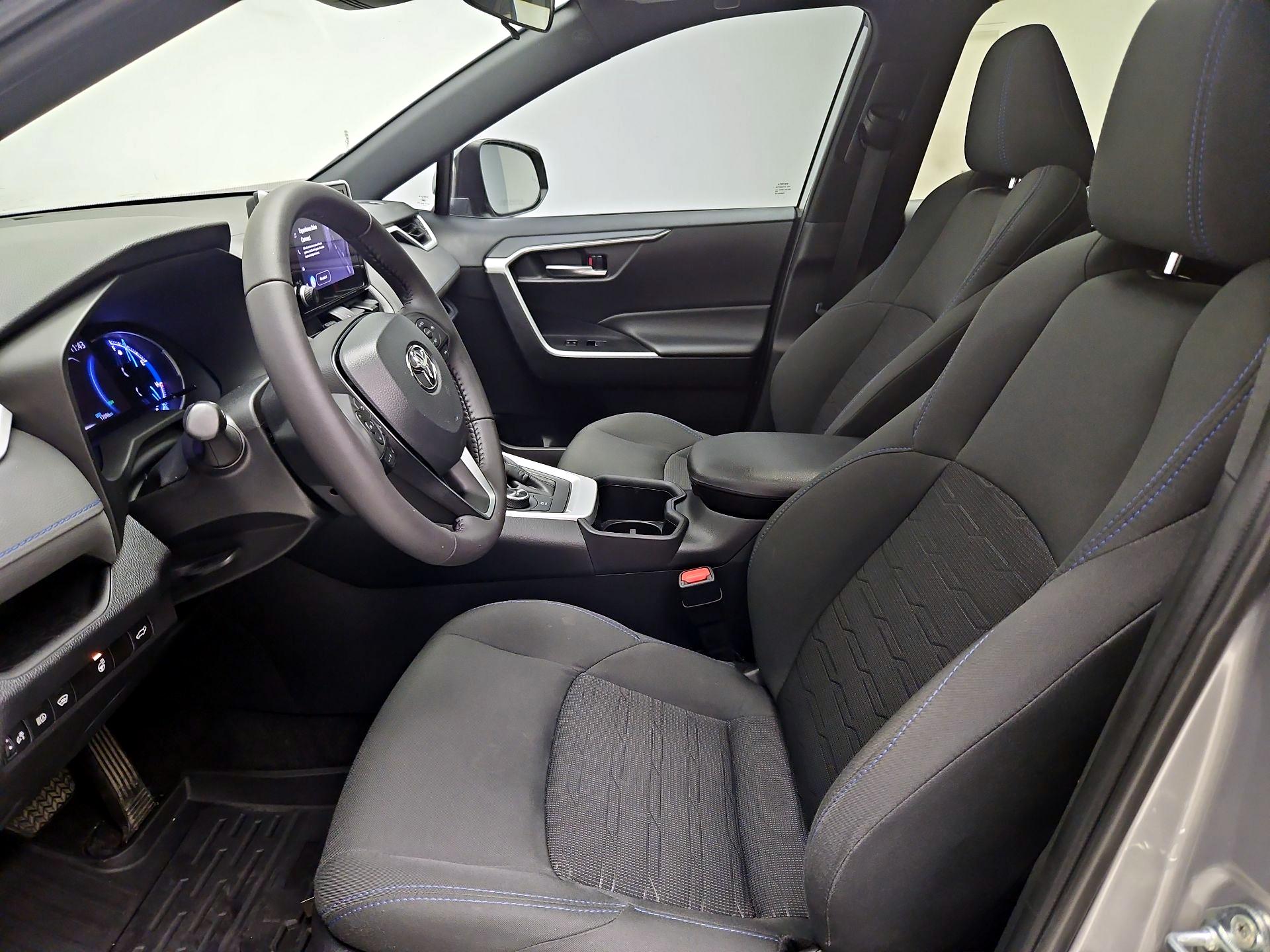 Thumbnail: 2024 Toyota RAV4 - 11