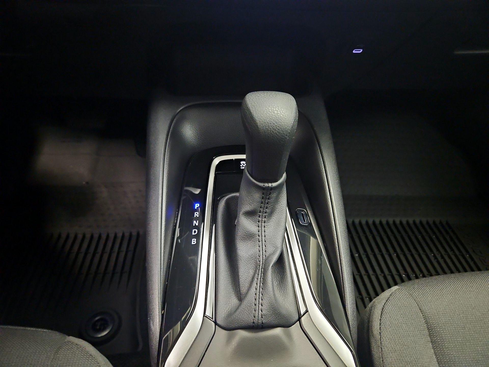 Thumbnail: 2025 Toyota Corolla - 16