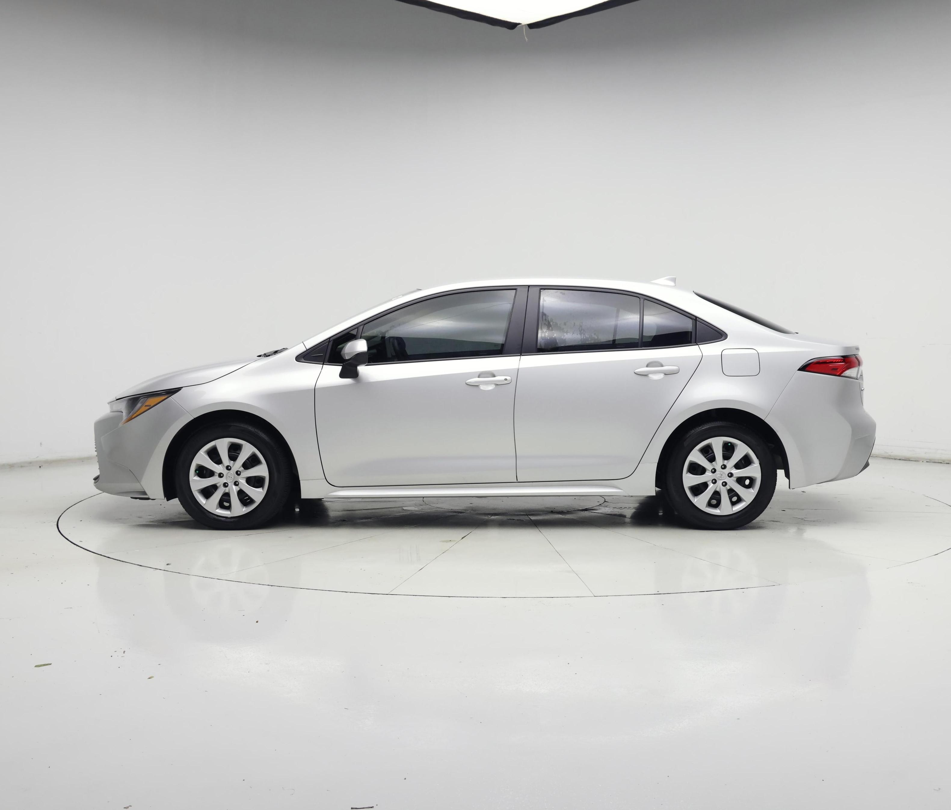 Thumbnail: 2025 Toyota Corolla - 3