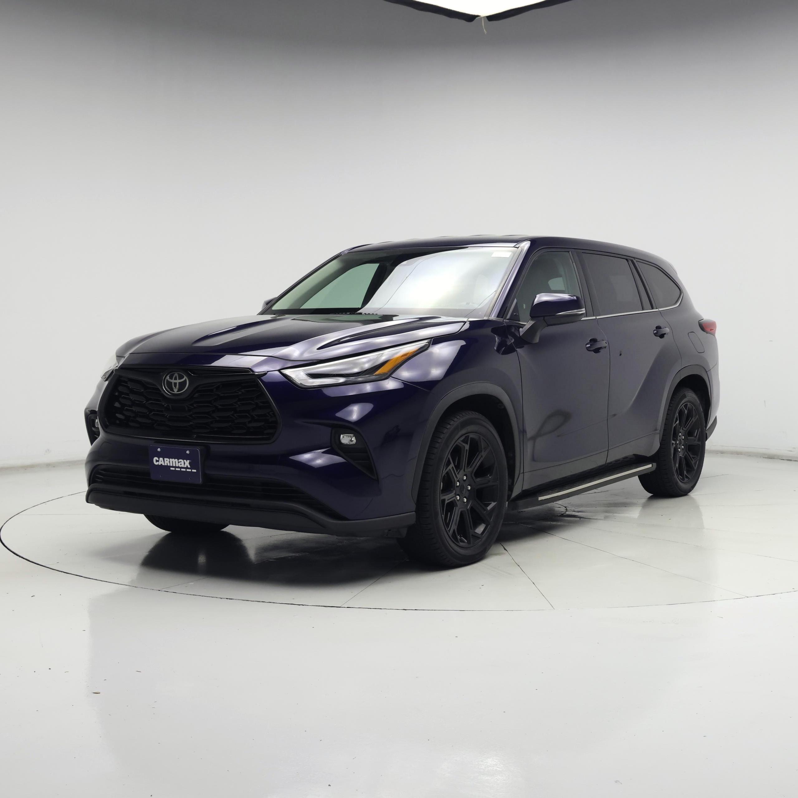 Thumbnail: 2022 Toyota Highlander - 4