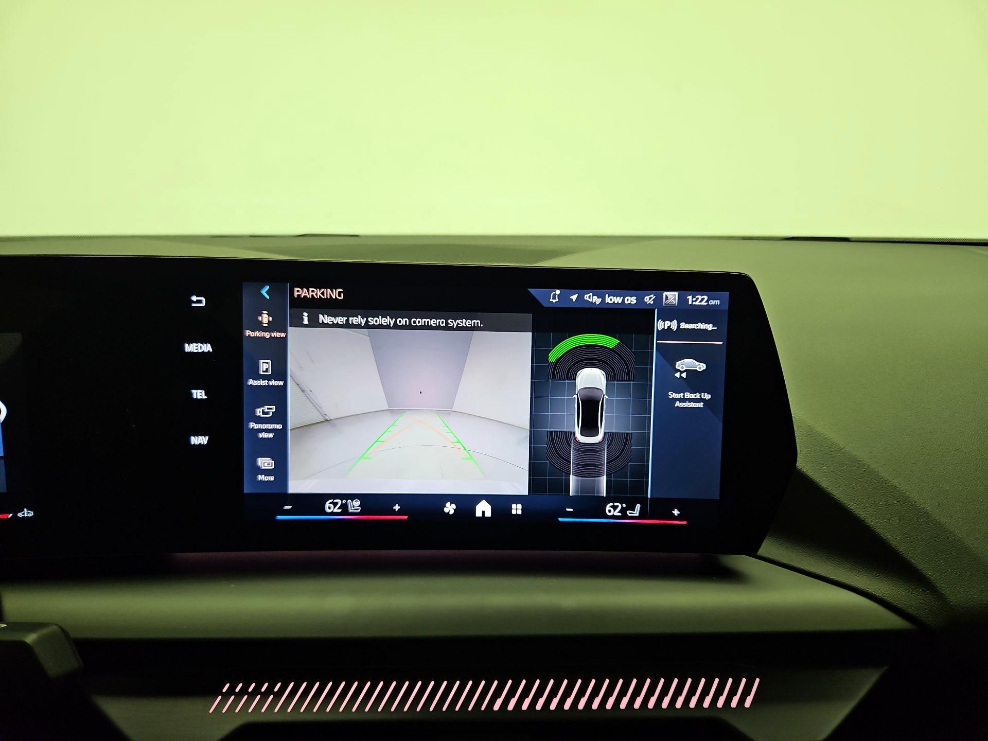 Thumbnail: 2025 BMW 2 Series - 13