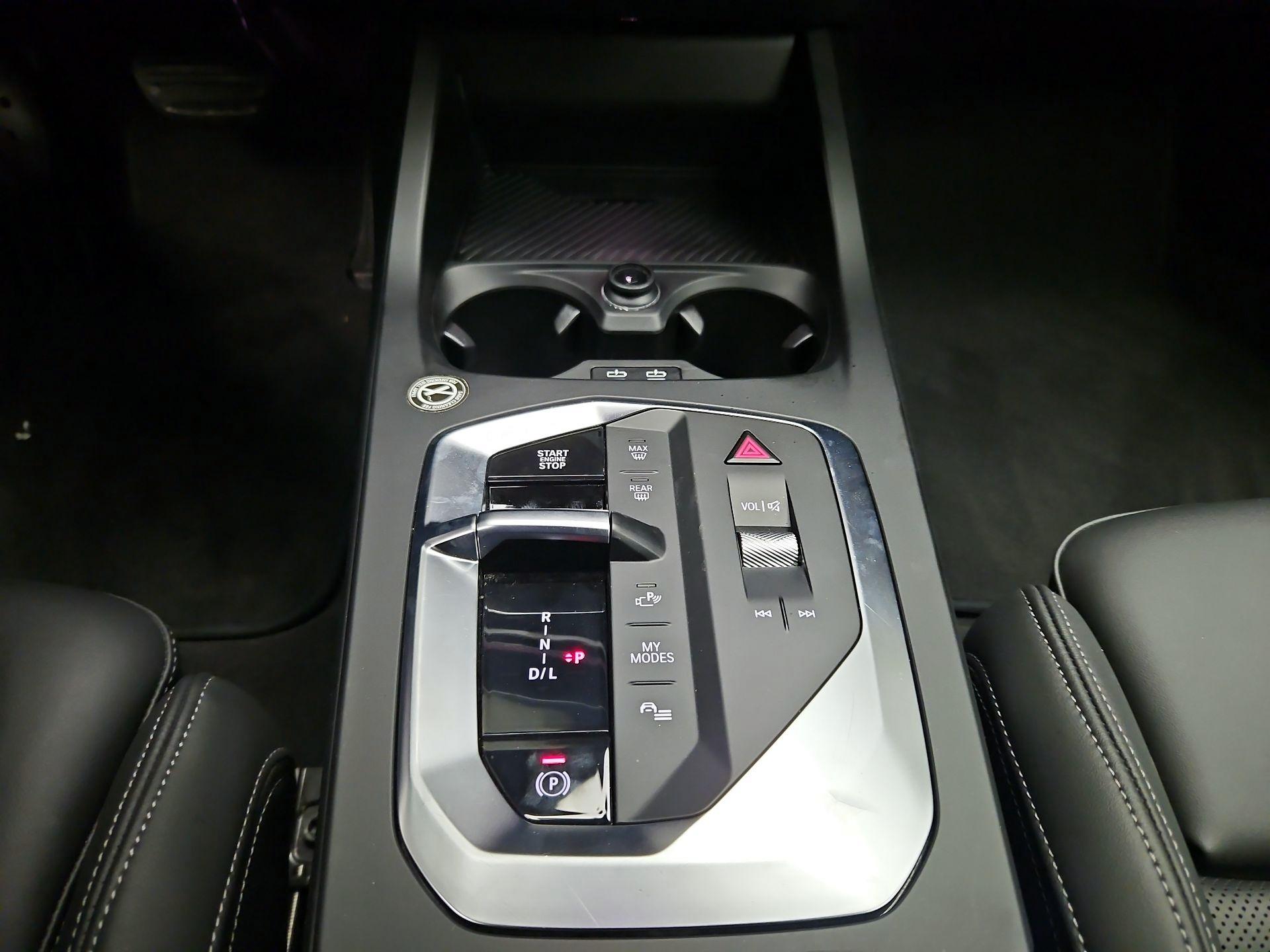 Thumbnail: 2025 BMW 2 Series - 16