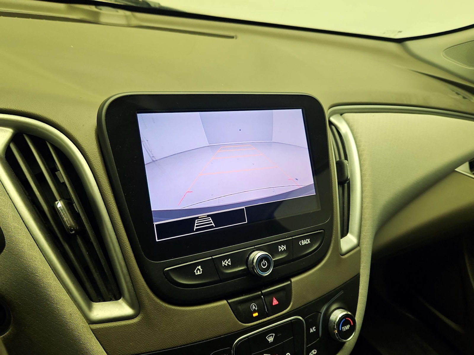 2022 Chevrolet Malibu 1LS - Photo 15