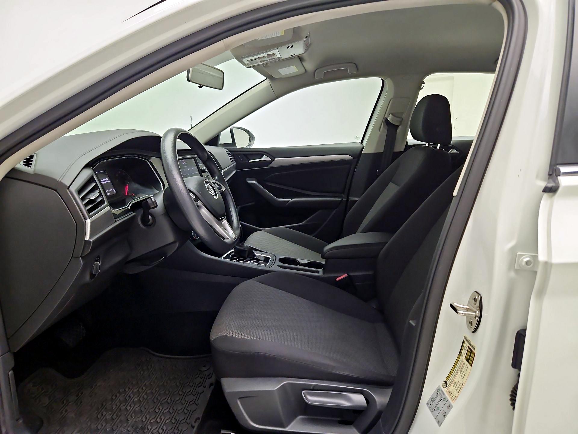 Thumbnail: 2020 Volkswagen Jetta - 11