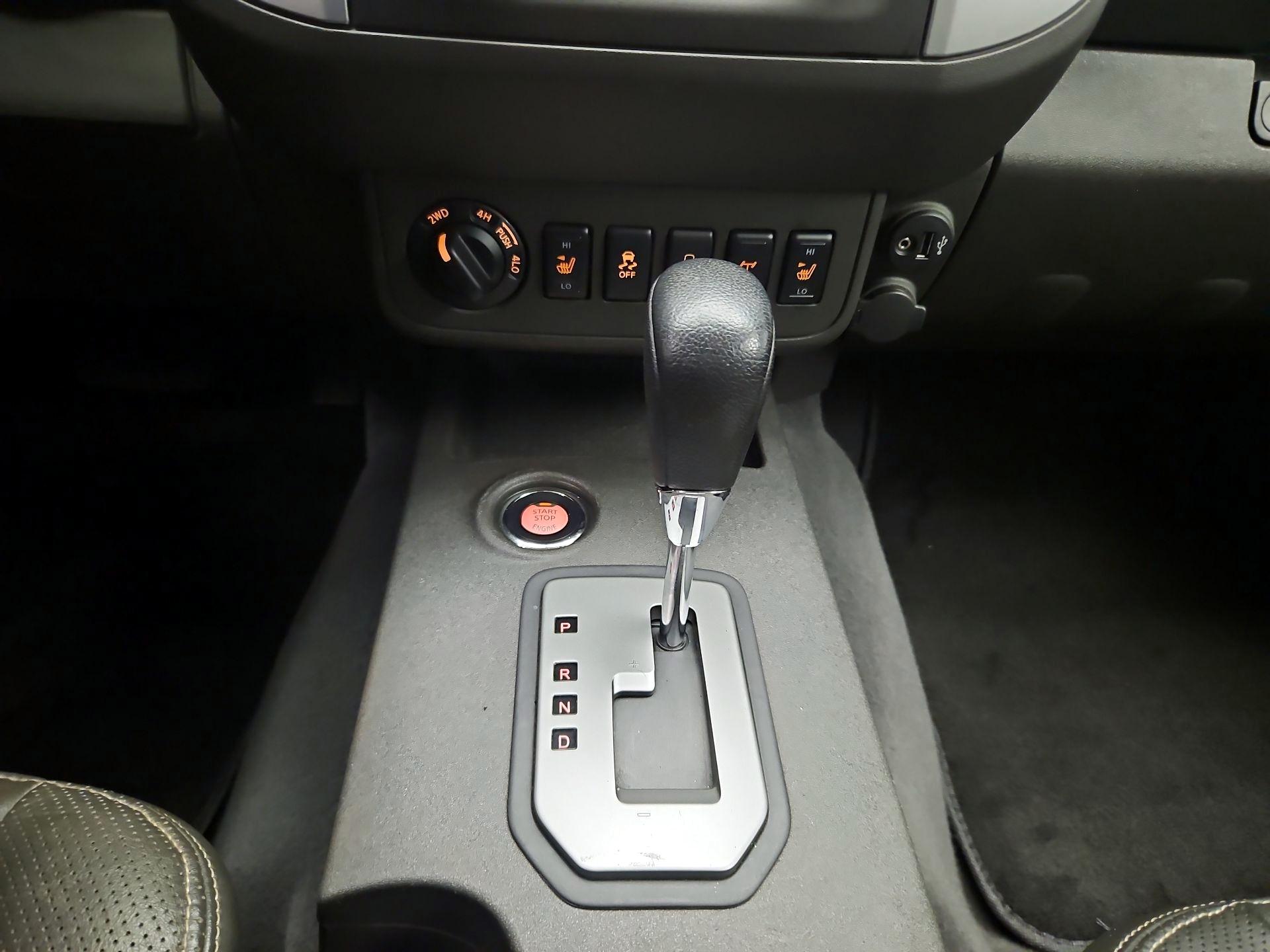 Thumbnail: 2021 Nissan Frontier - 15