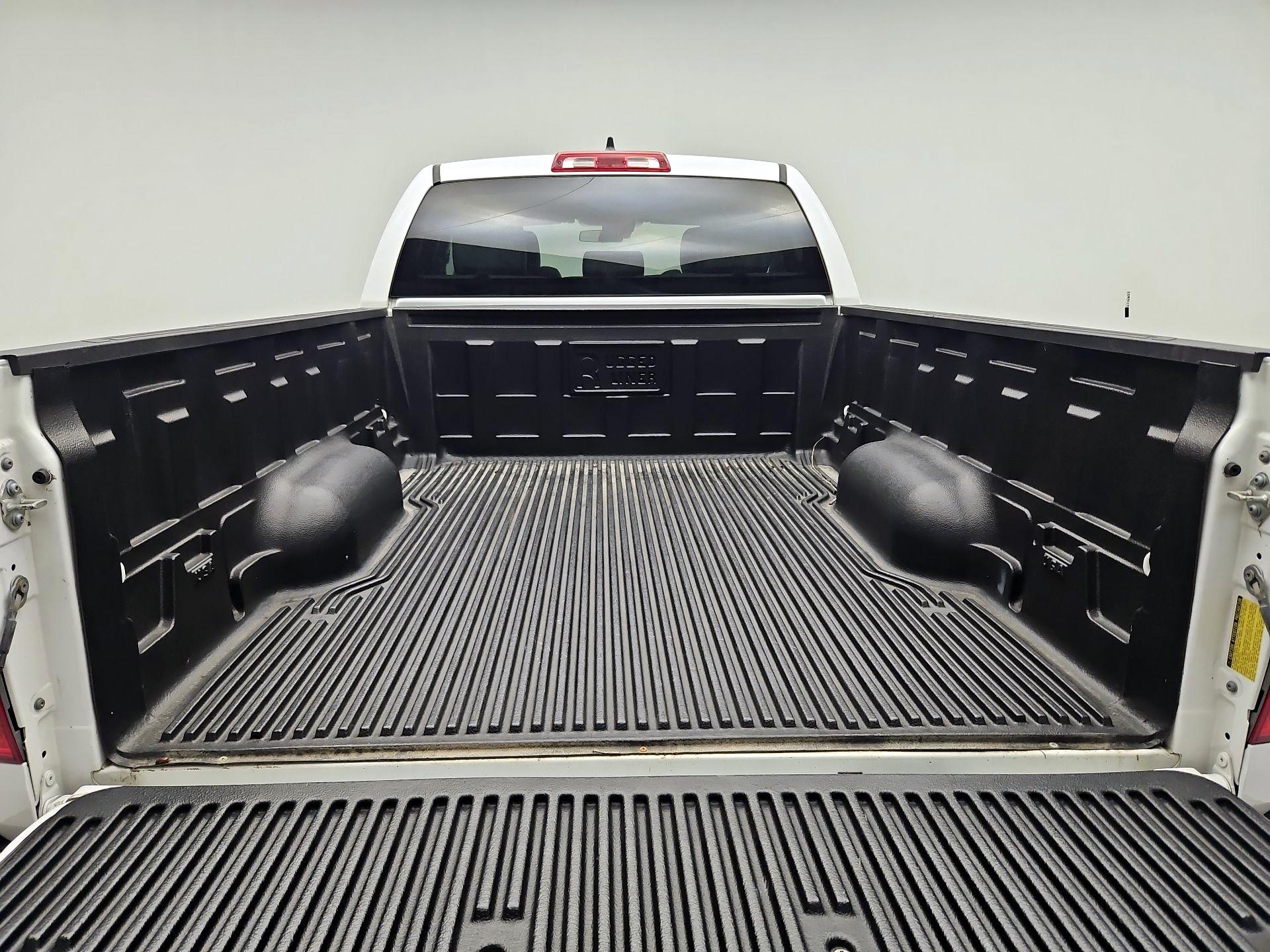 Thumbnail: 2021 Toyota Tundra - 20
