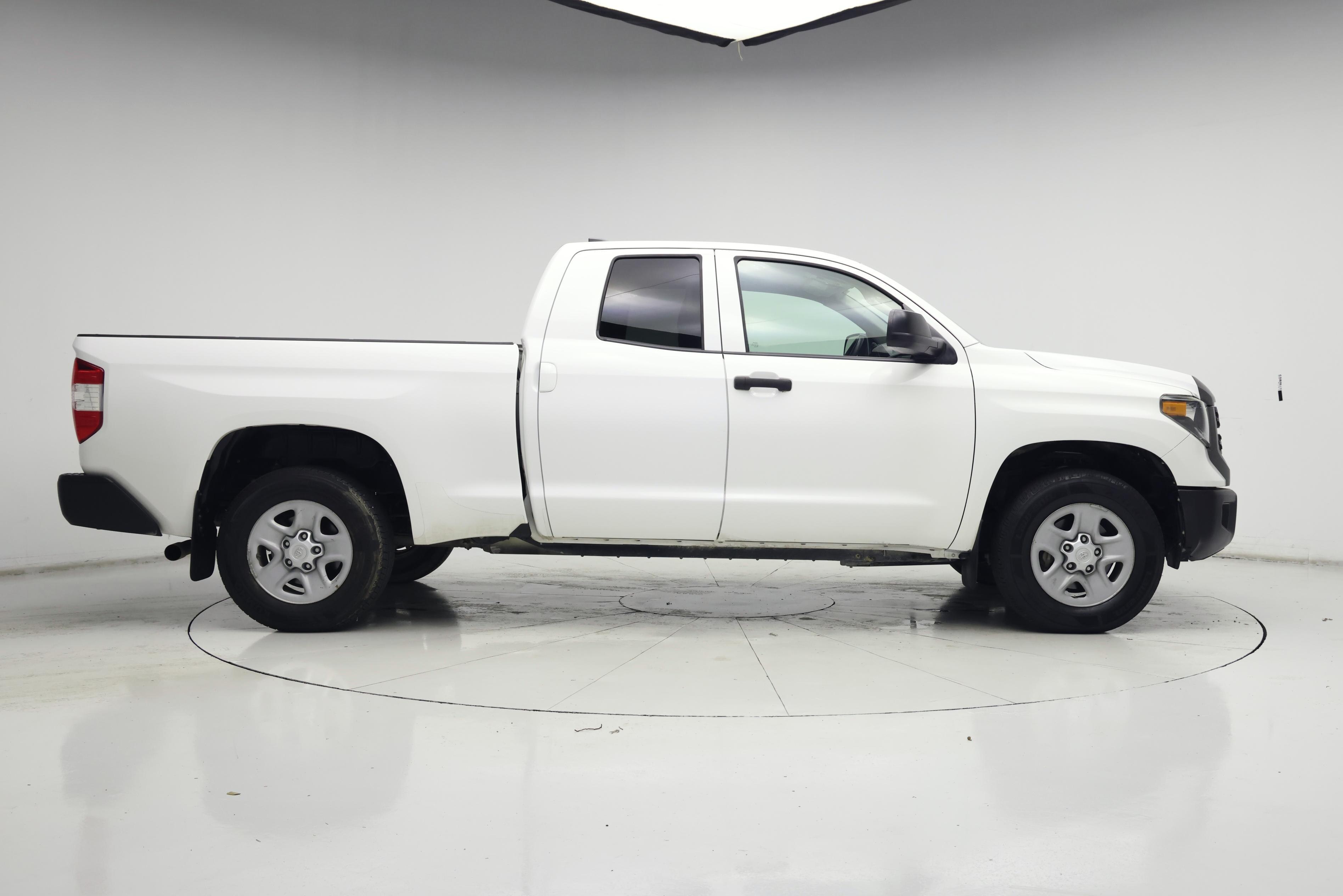 Thumbnail: 2021 Toyota Tundra - 7