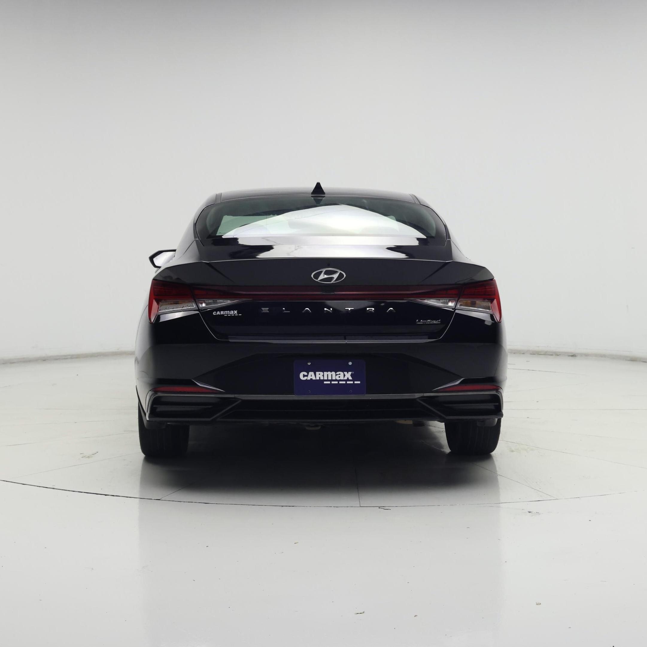 Thumbnail: 2023 Hyundai Elantra - 6