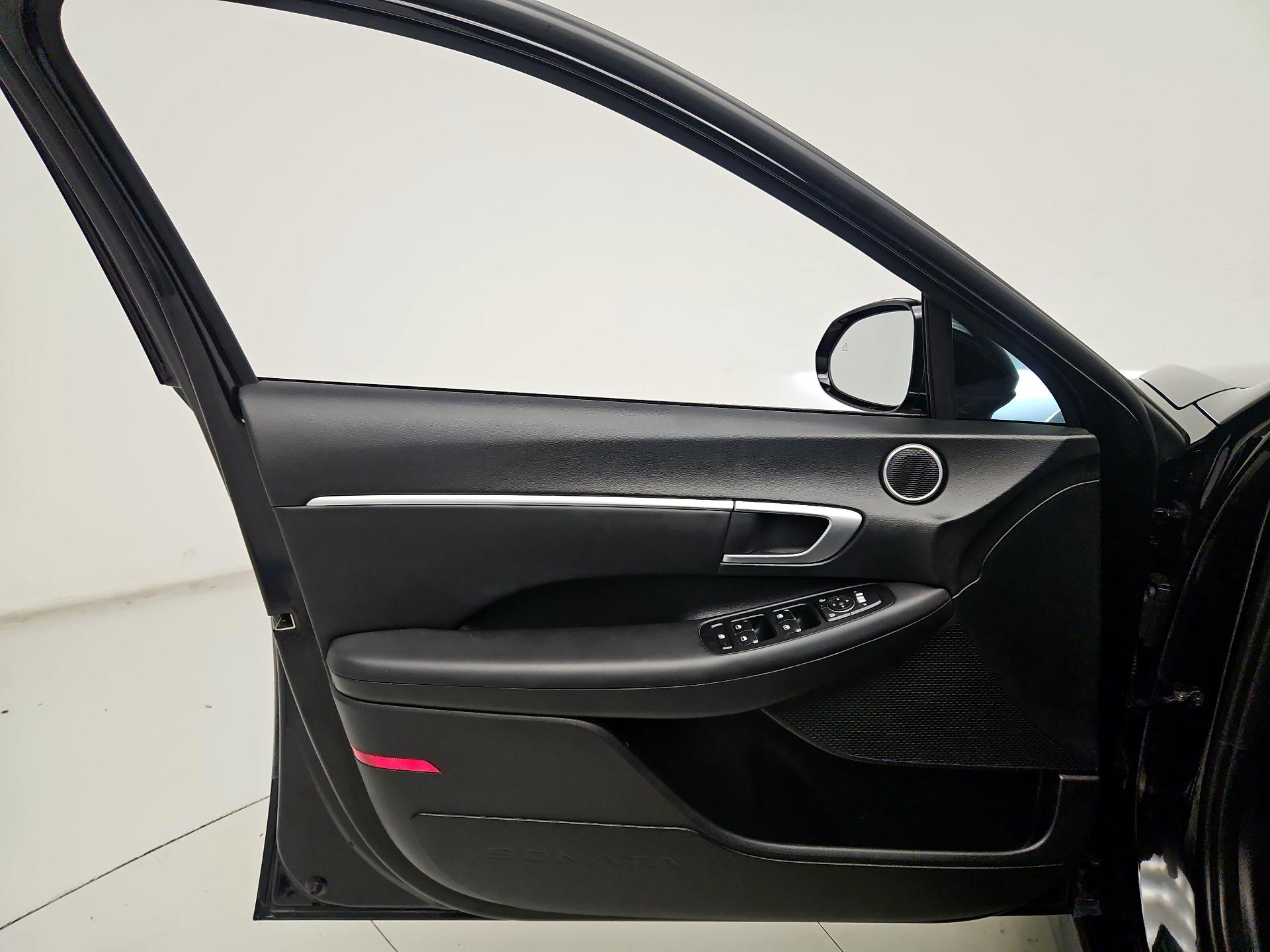 Thumbnail: 2025 Hyundai Sonata - 12