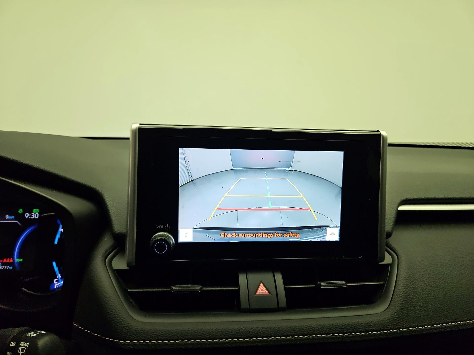 Thumbnail: 2025 Toyota RAV4 - 13