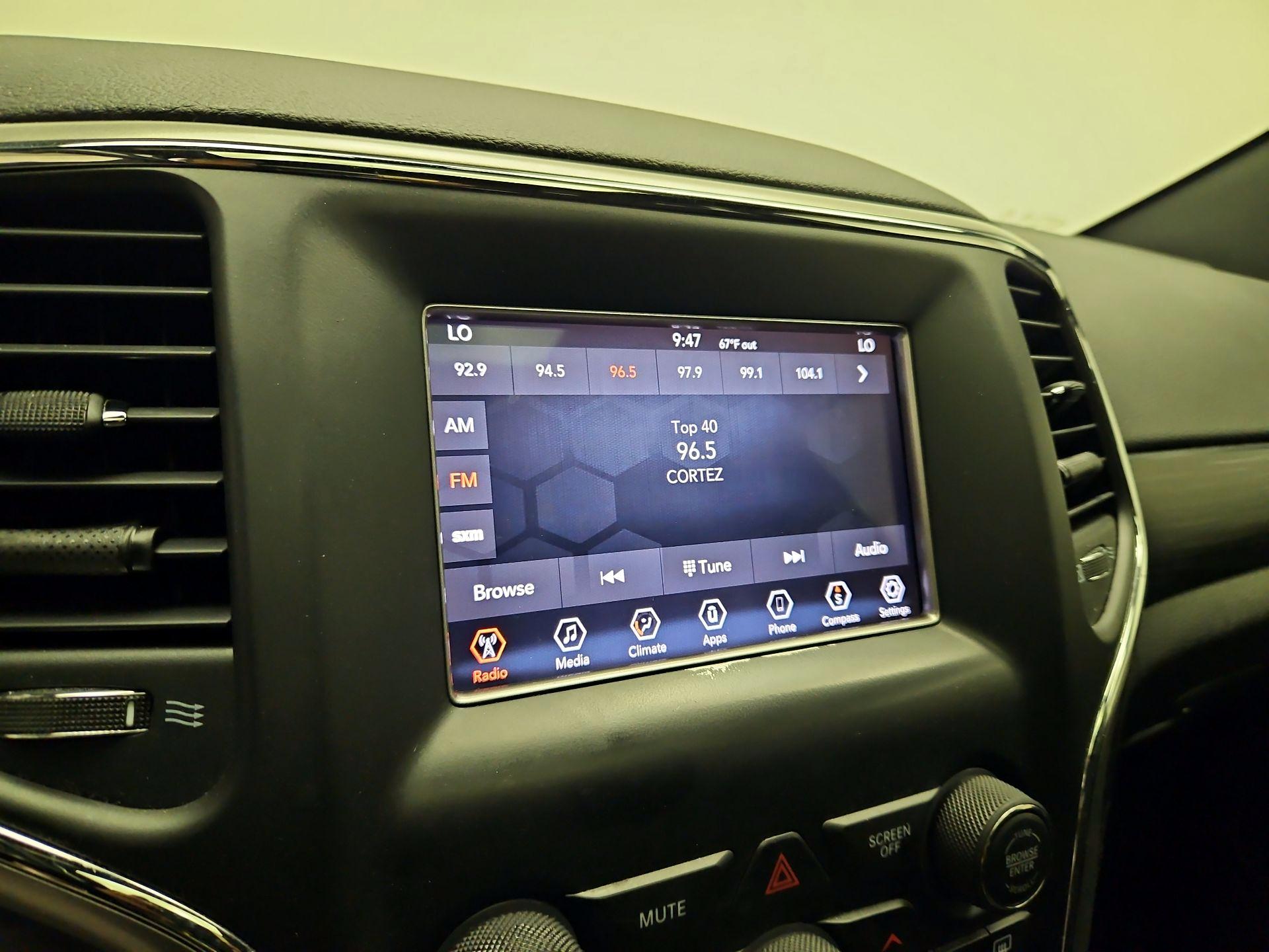 Thumbnail: 2020 Jeep Grand Cherokee - 15