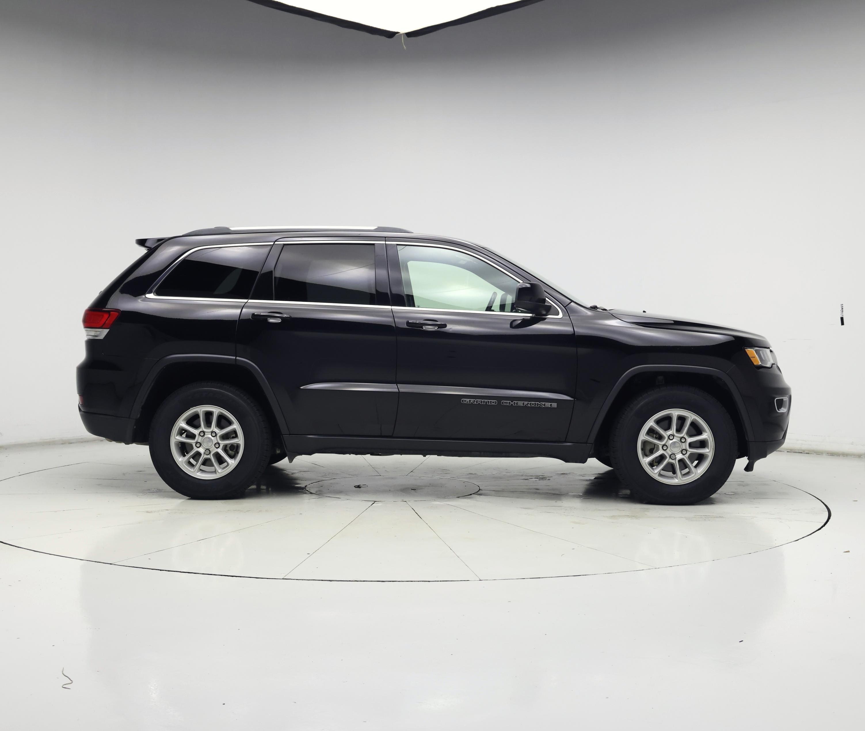 Thumbnail: 2020 Jeep Grand Cherokee - 7