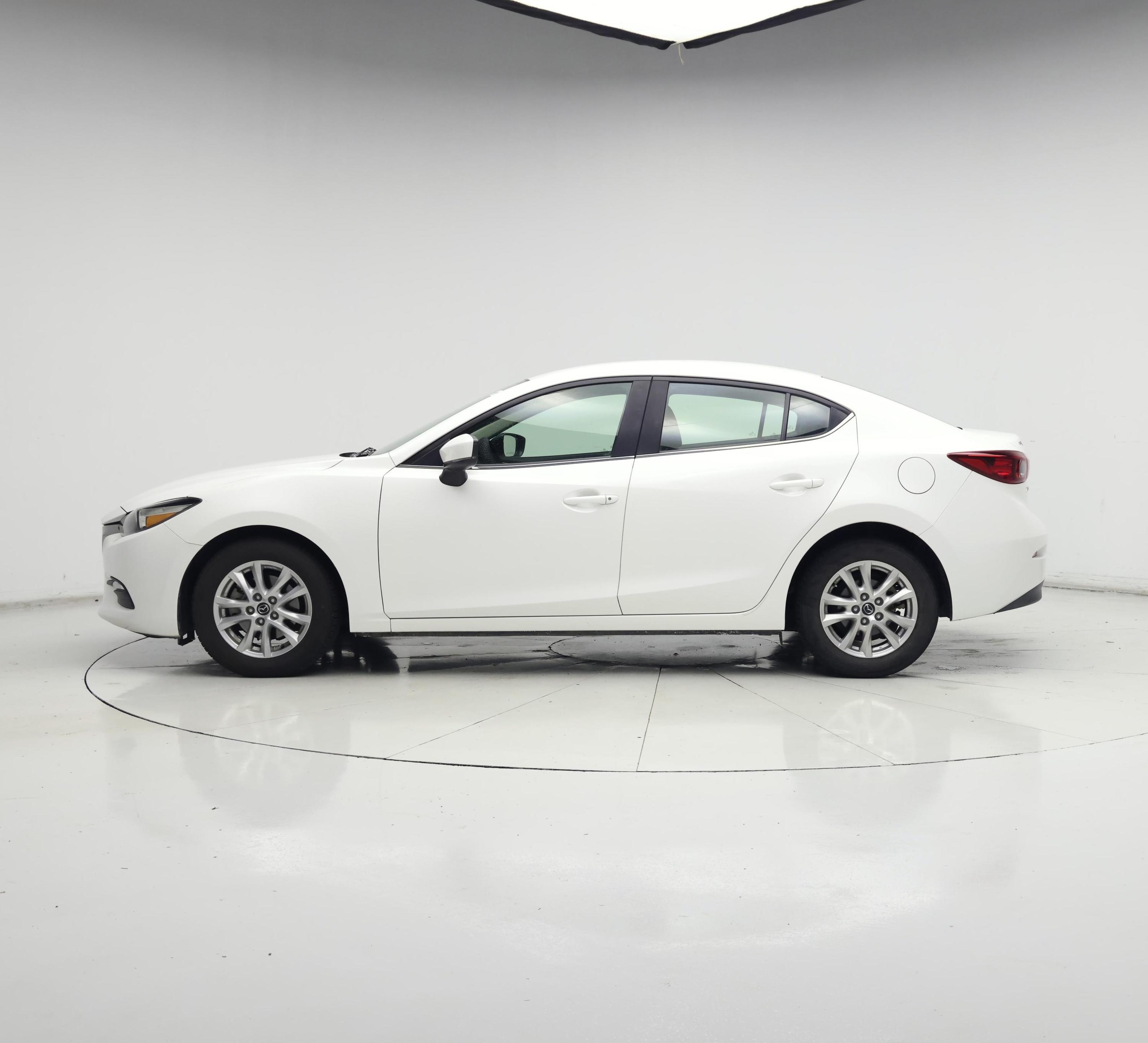 Thumbnail: 2017 Mazda Mazda3 - 3