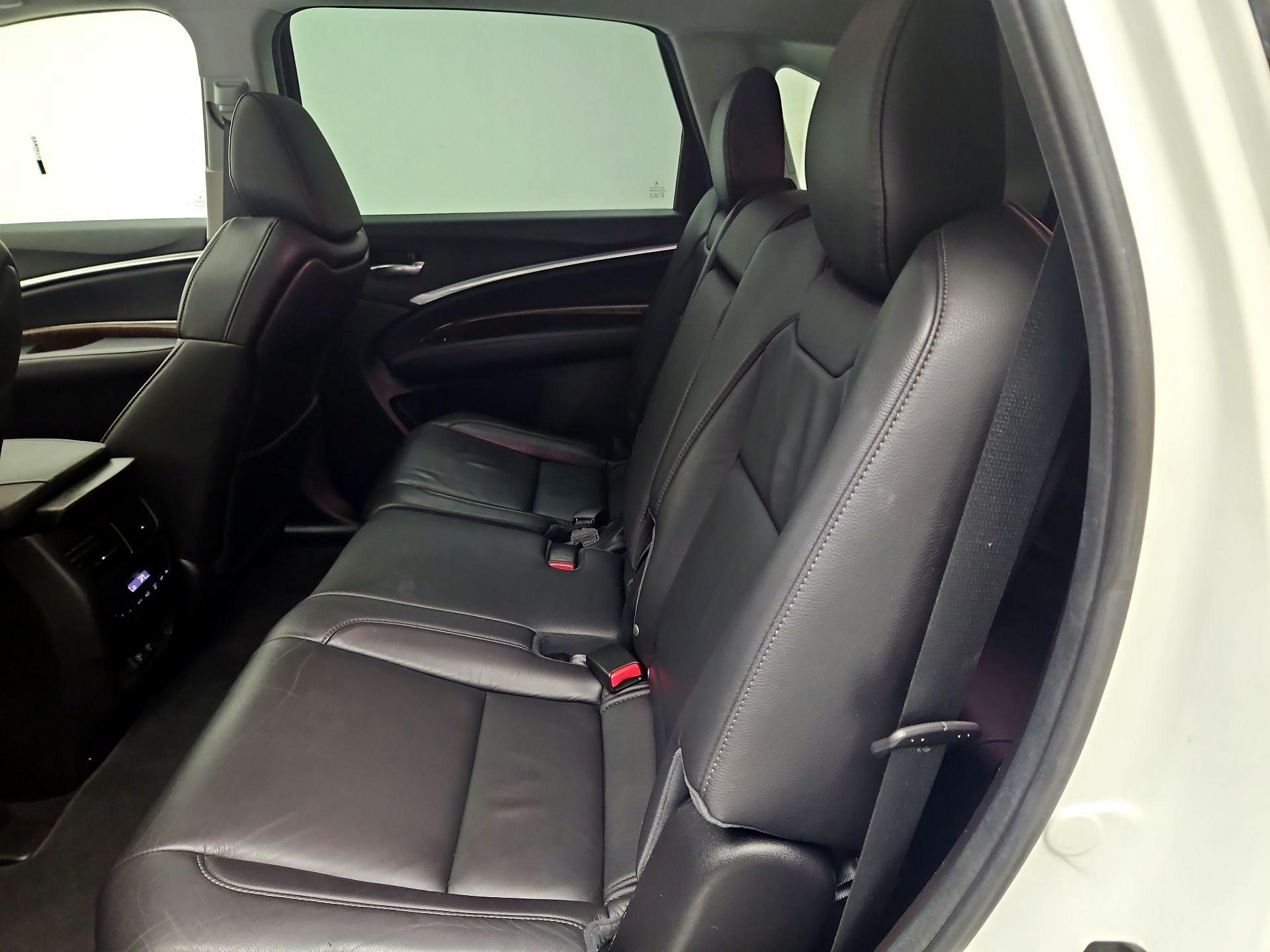 Thumbnail: 2020 Acura MDX - 20