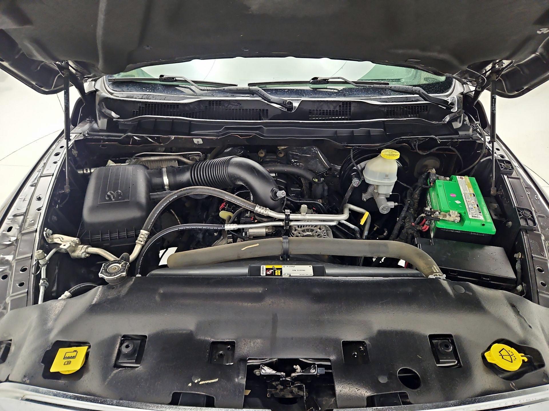 Thumbnail: 2020 RAM 1500 Classic - 18