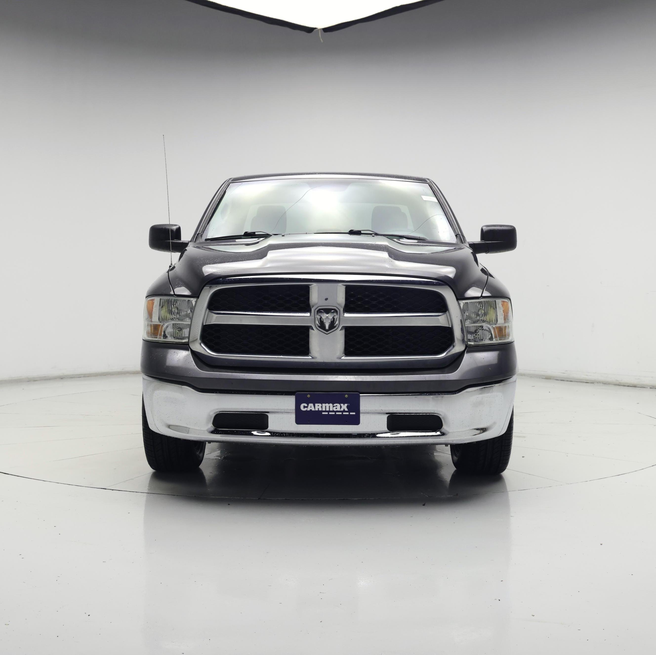 Thumbnail: 2020 RAM 1500 Classic - 5