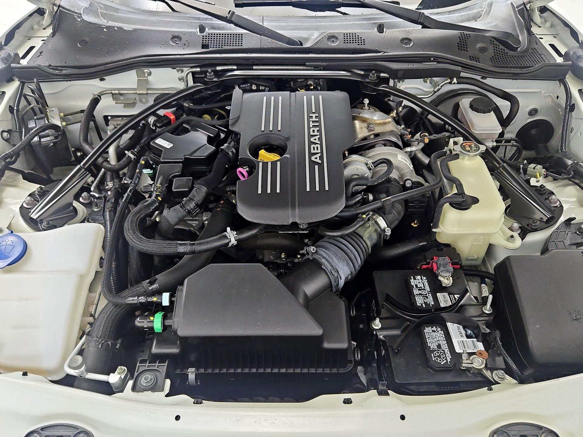 Thumbnail: 2020 Fiat 124 Spider - 20